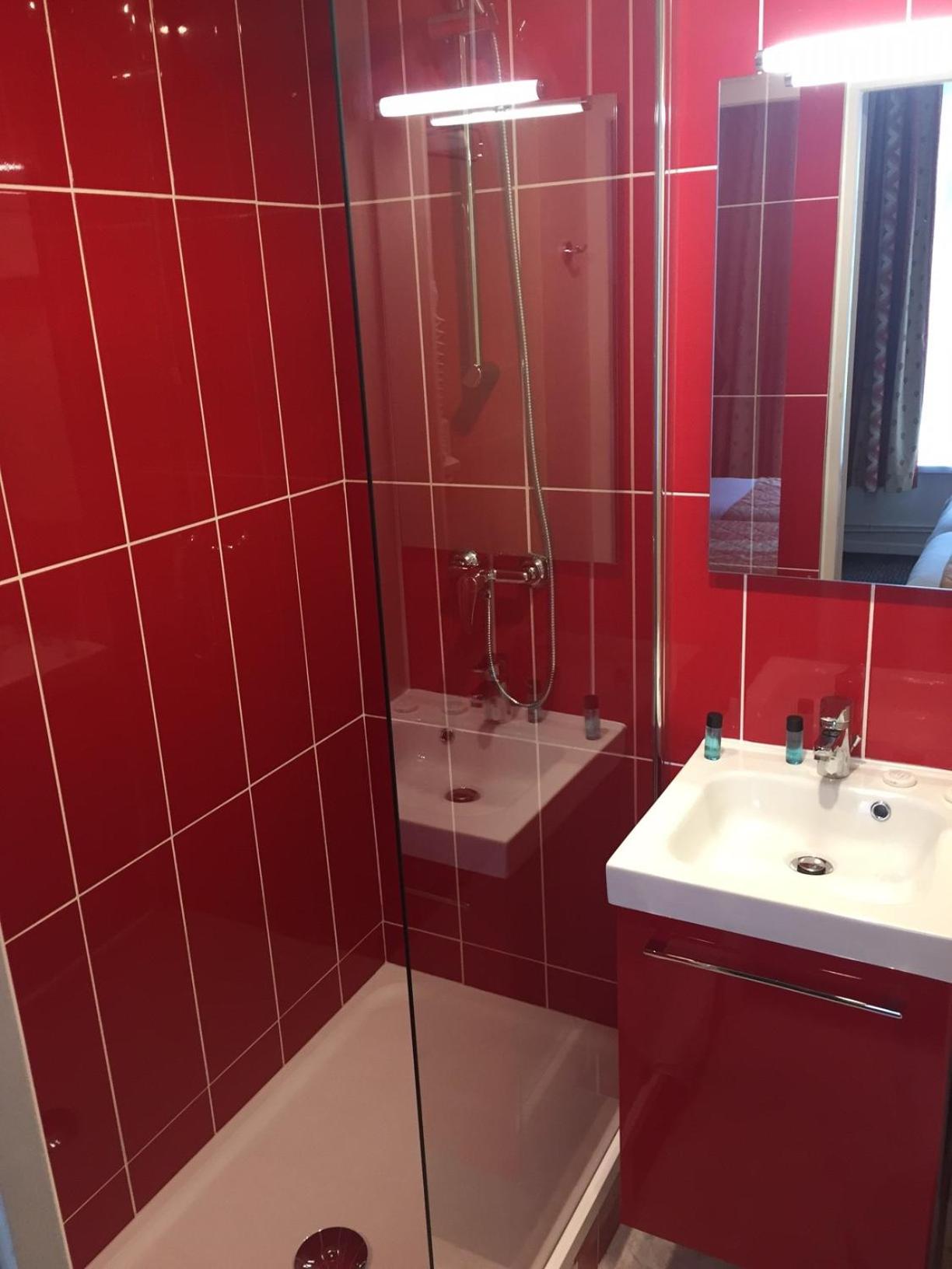 Double Room - Photo 9