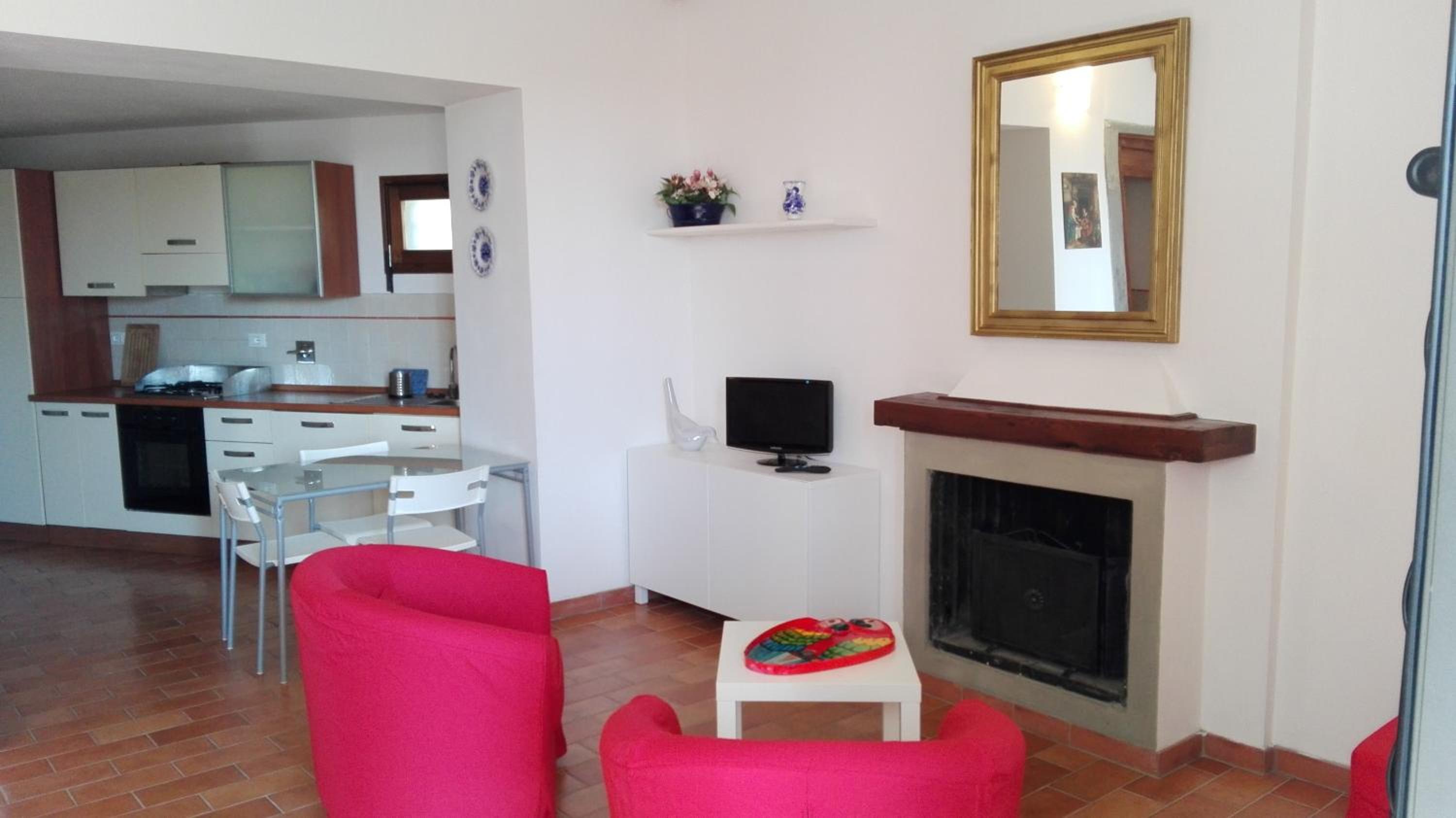 Studio Apartment photo 2