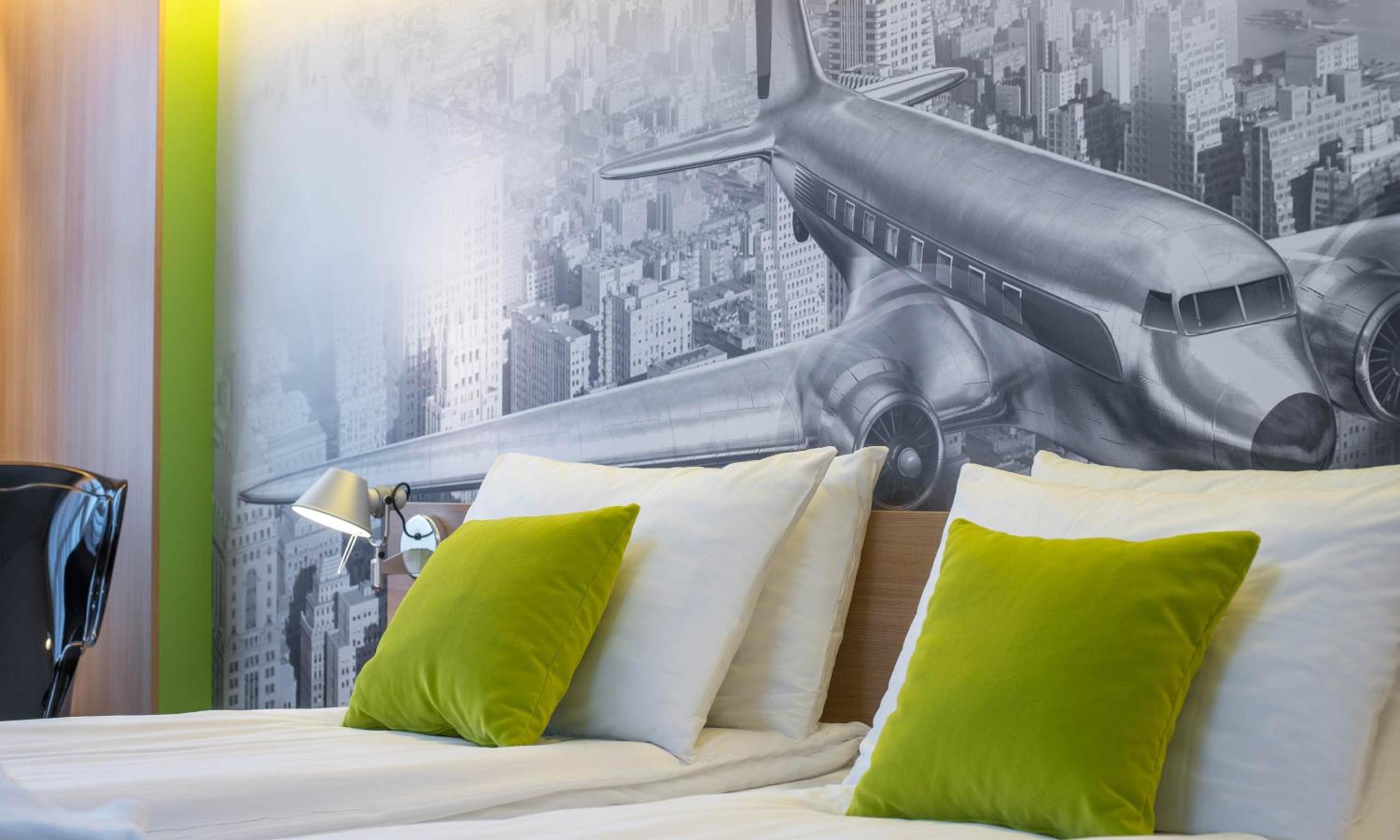 Standard Twin Room - Photo 1