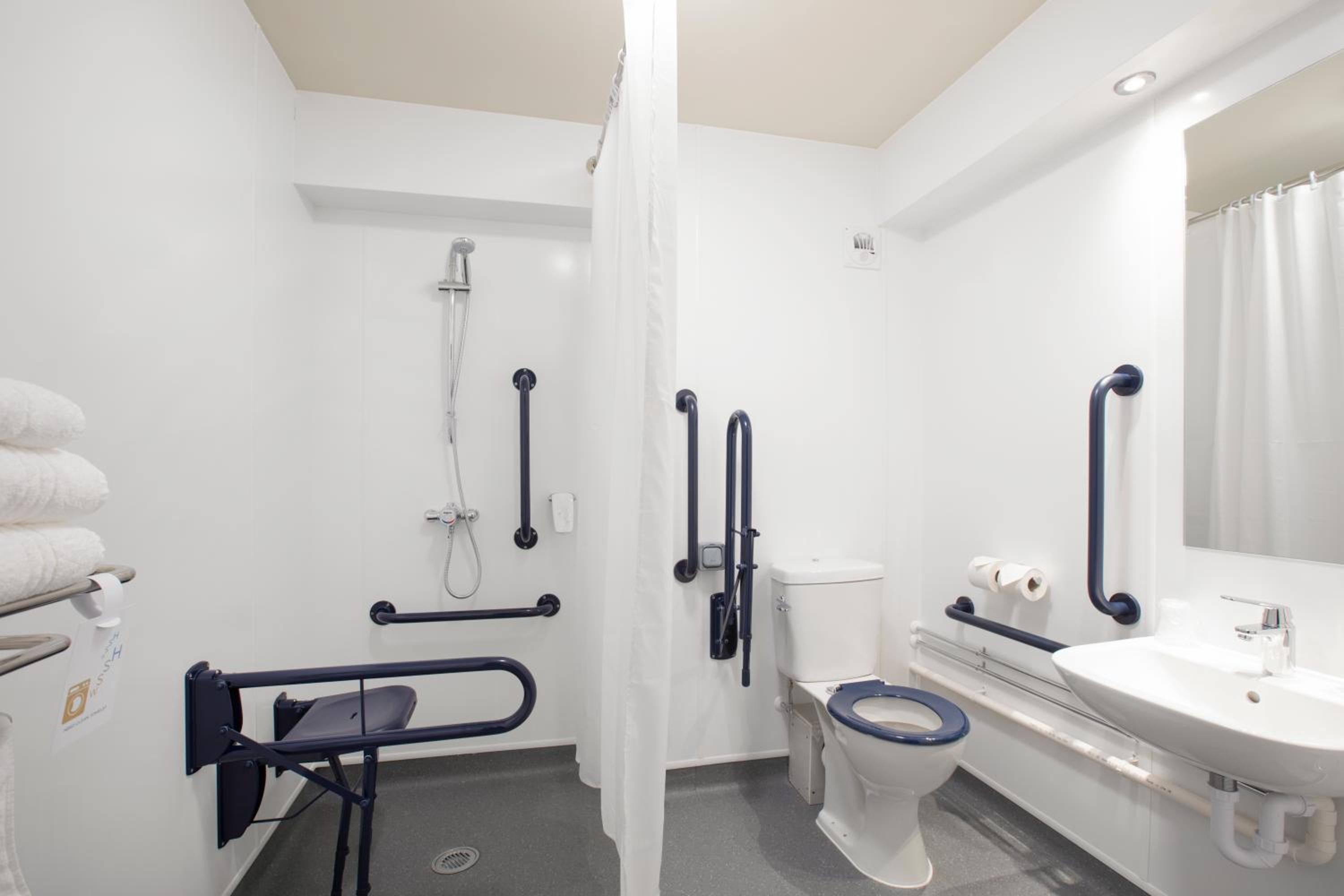 Double or Twin Room - Disability Access