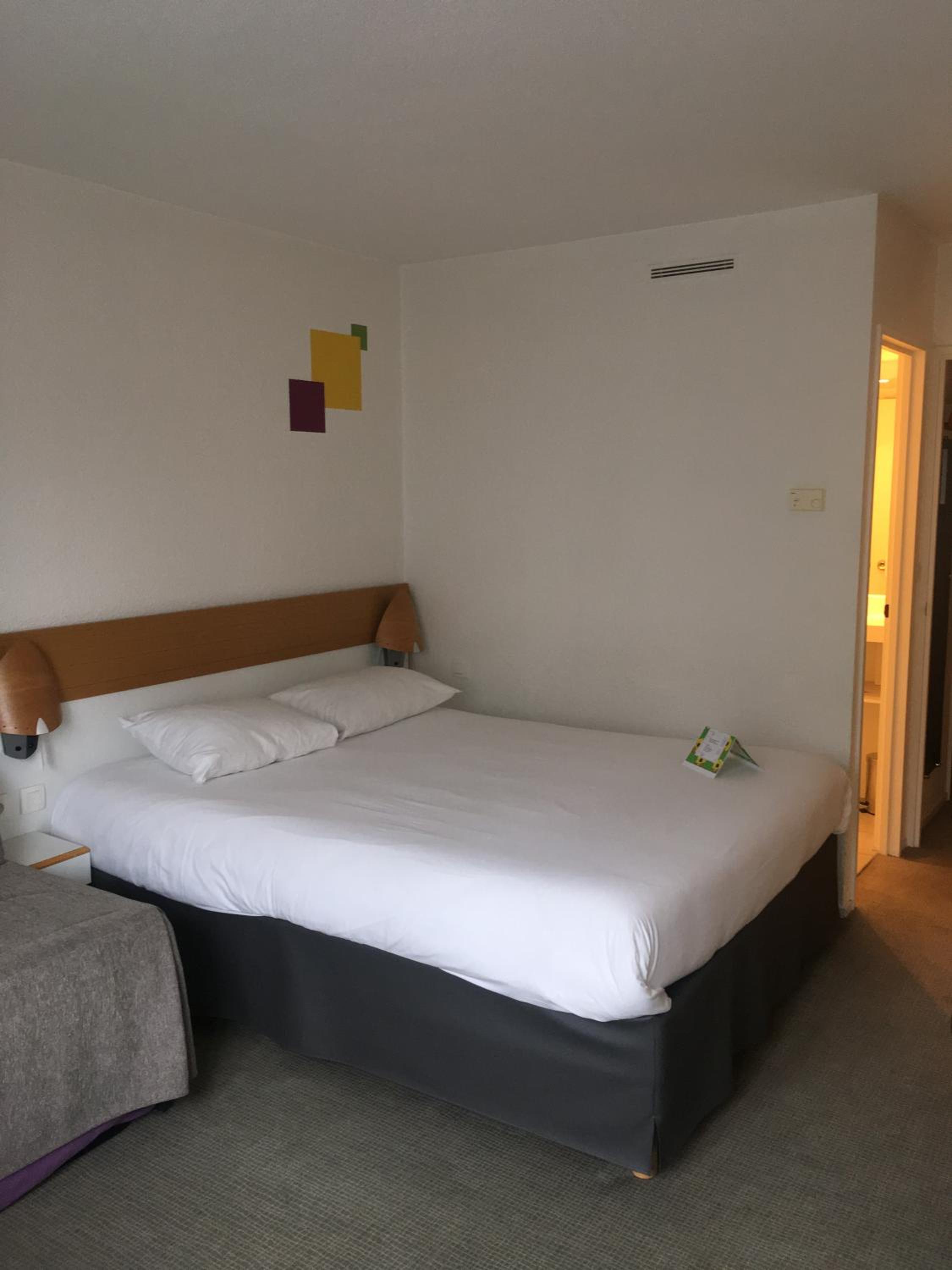 Standard Triple Room - Photo 4