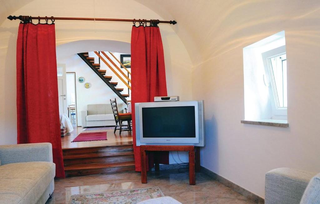 Three-Bedroom Townhouse