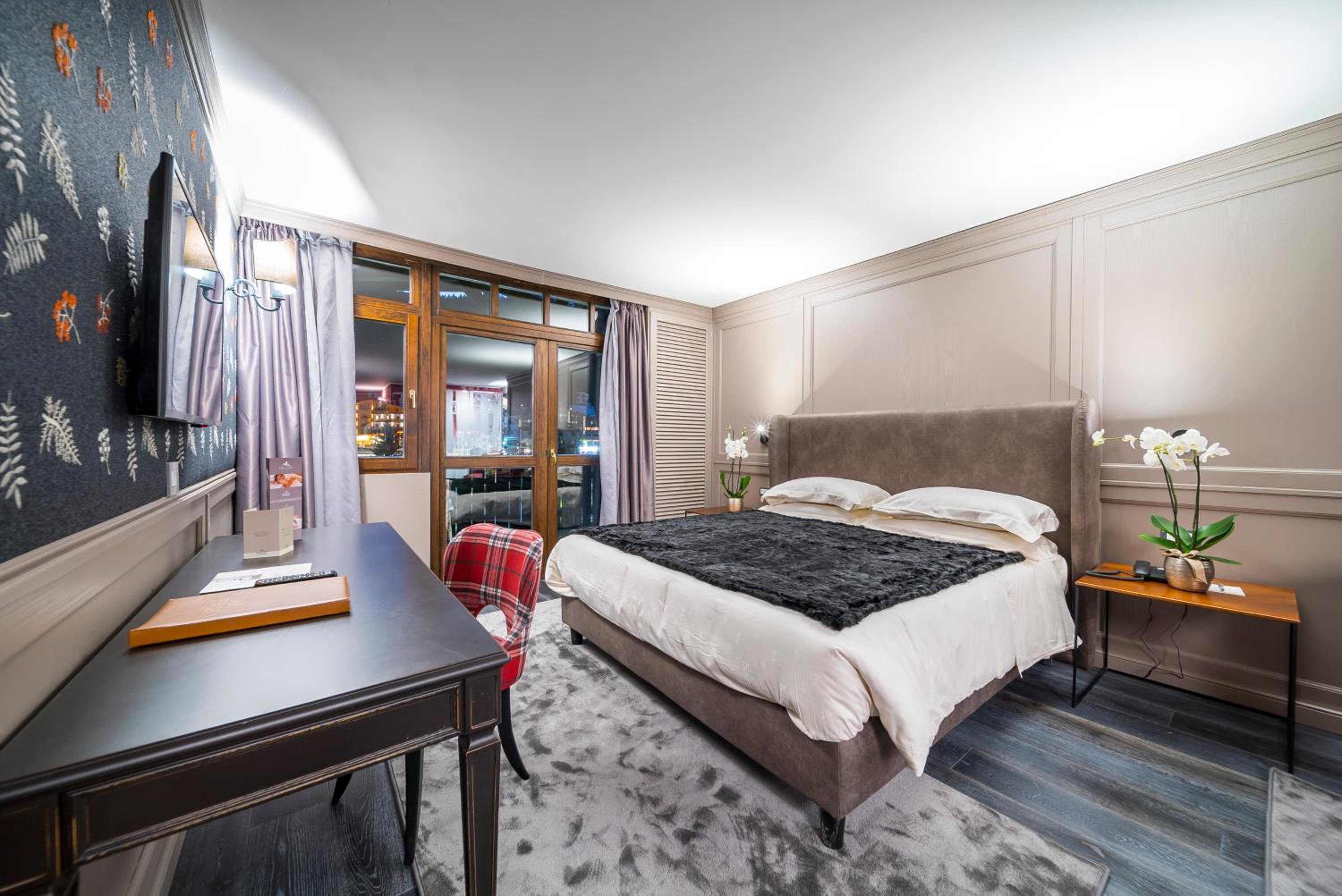 Prestige Double Room - Photo 3