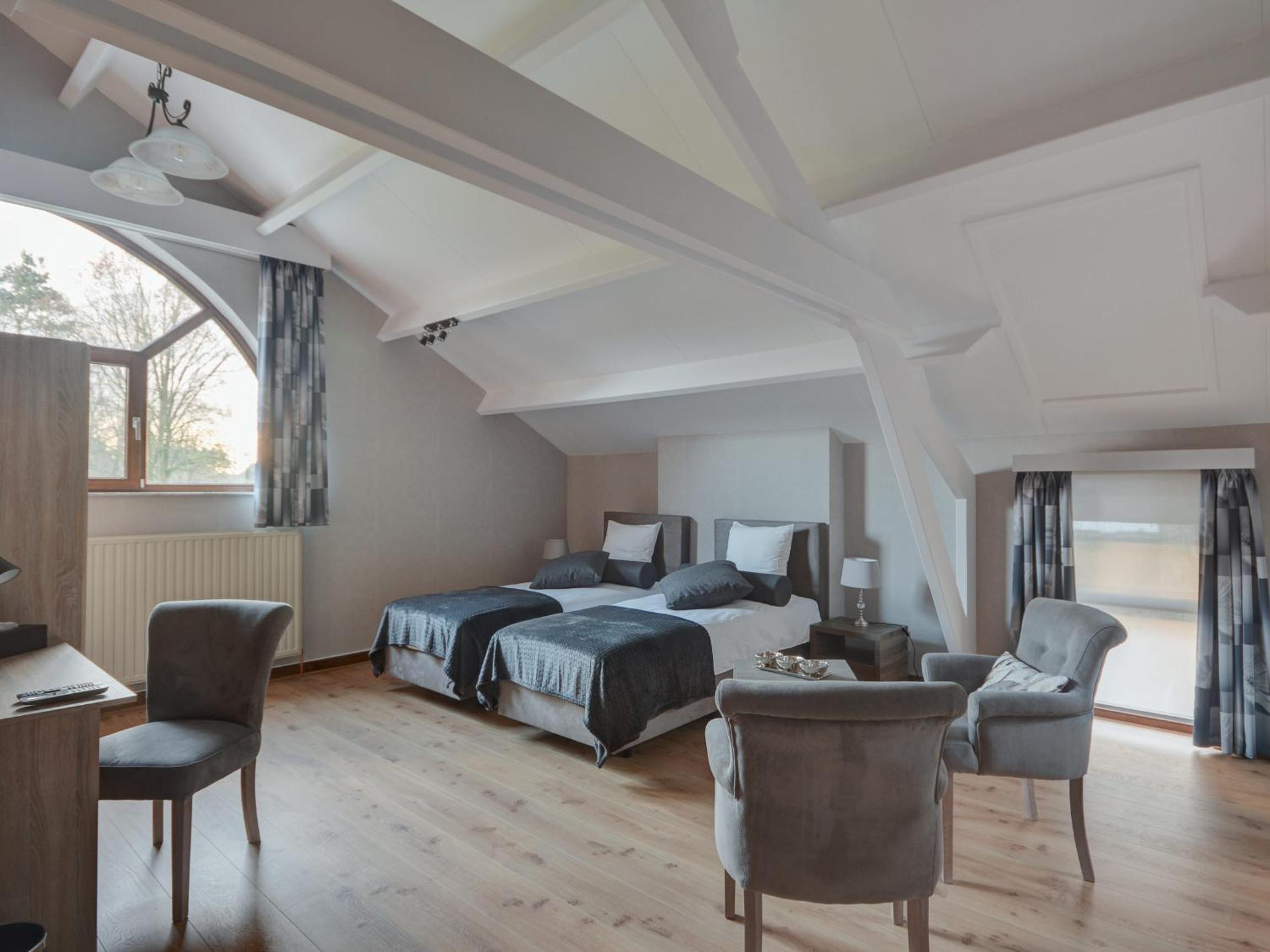 Deluxe Double Or Twin Room With Garden View photo 2