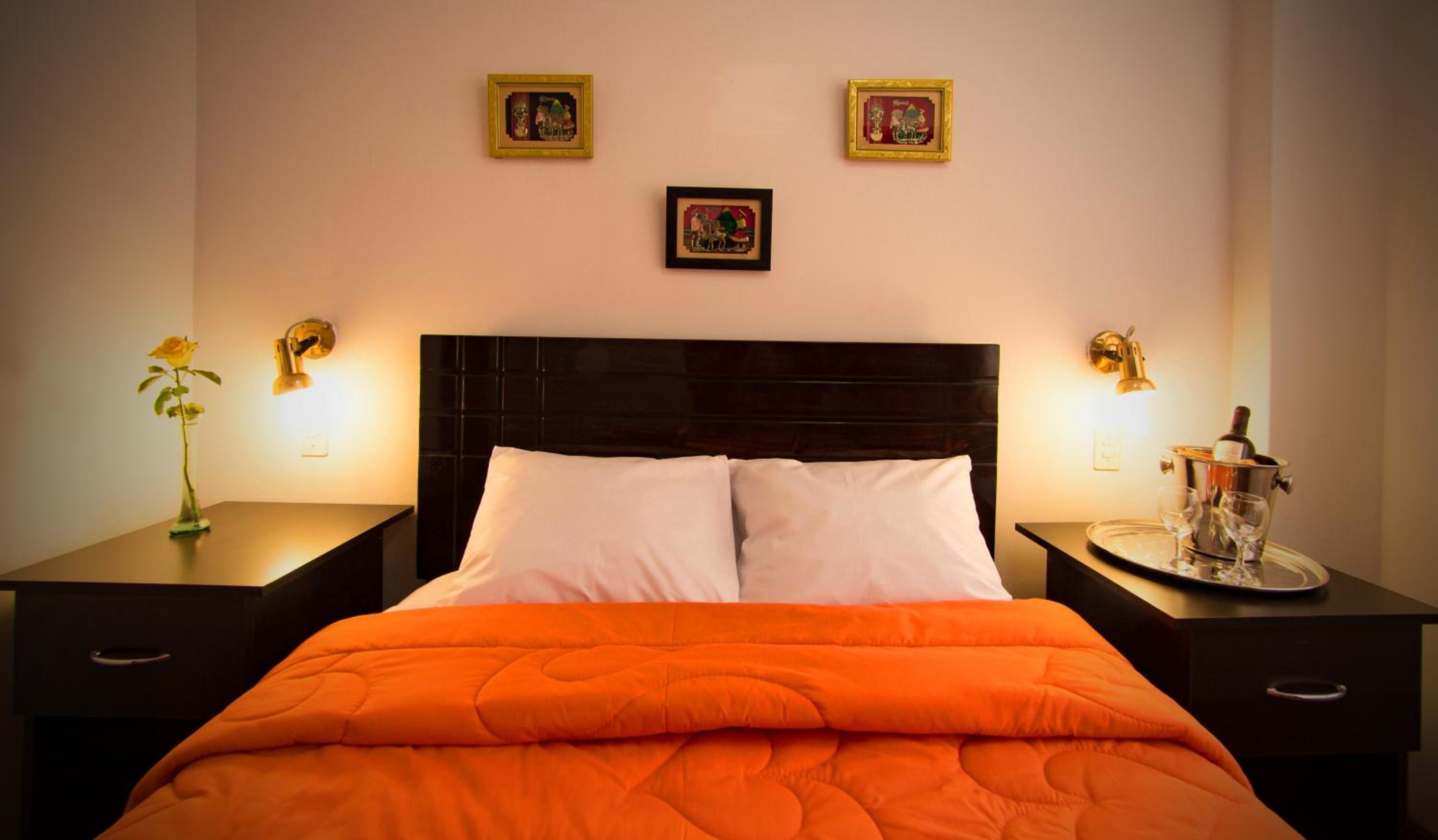 Double Room - Photo 16