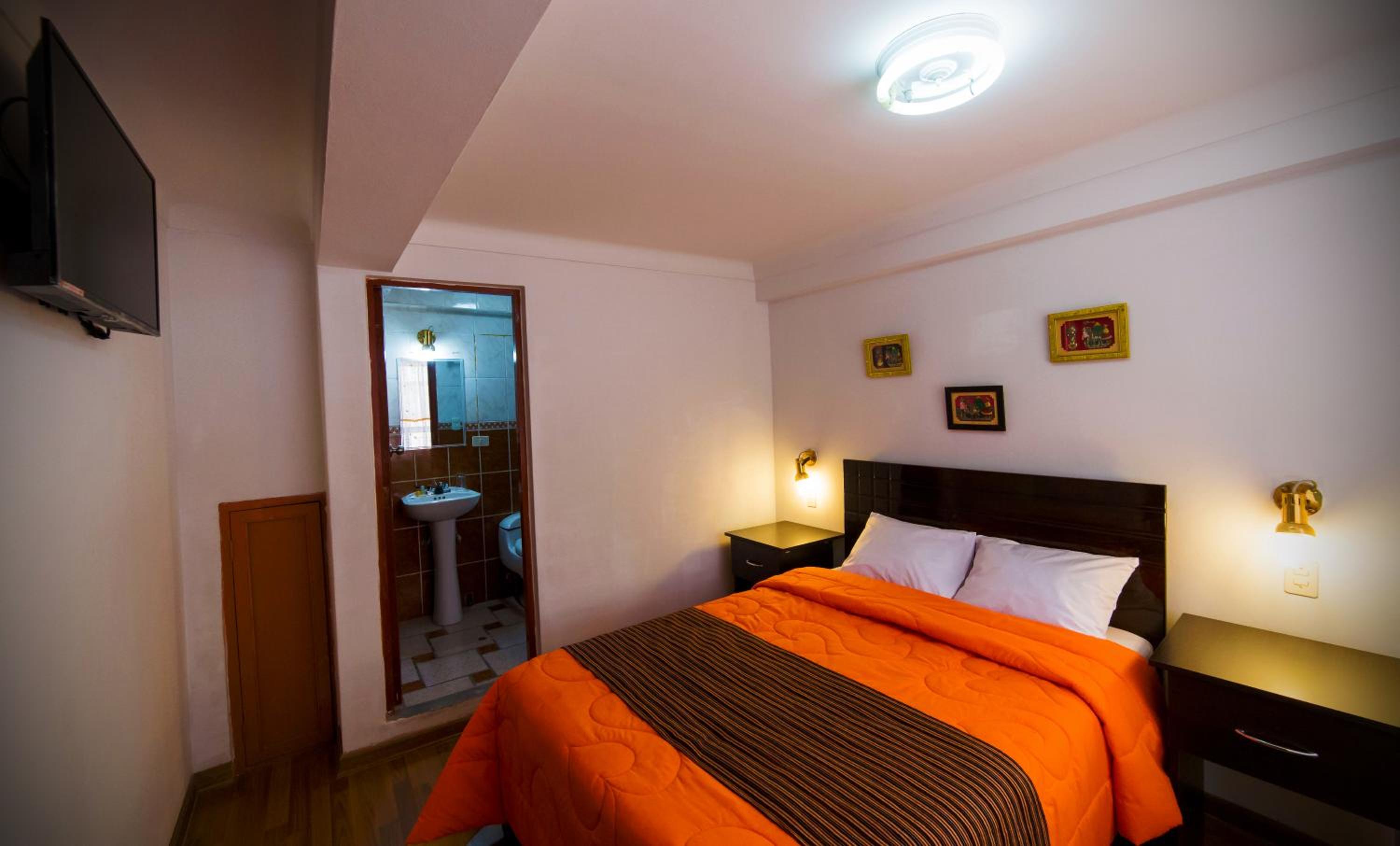 Double Room - Photo 15