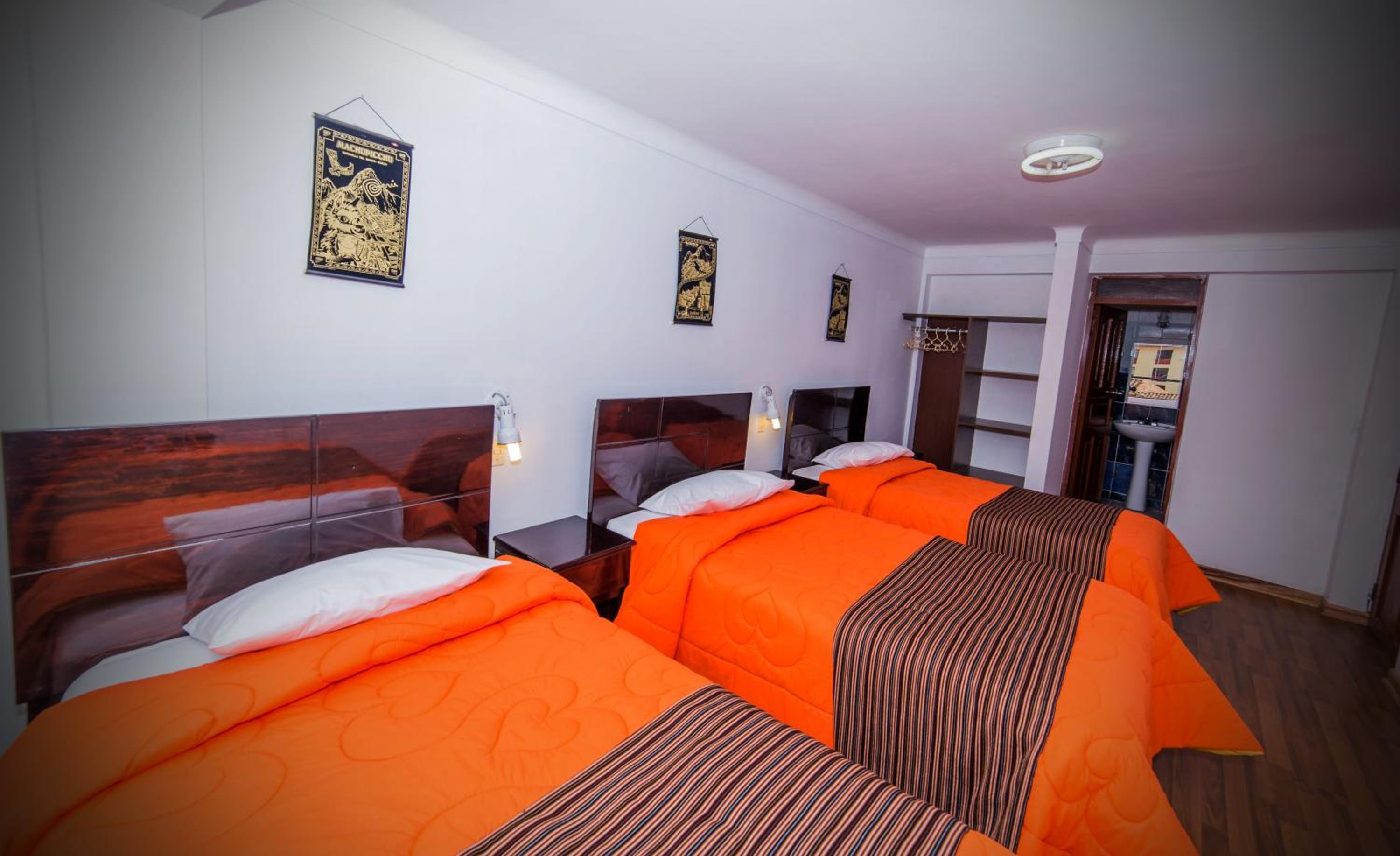 Standard Triple Room - Photo 4