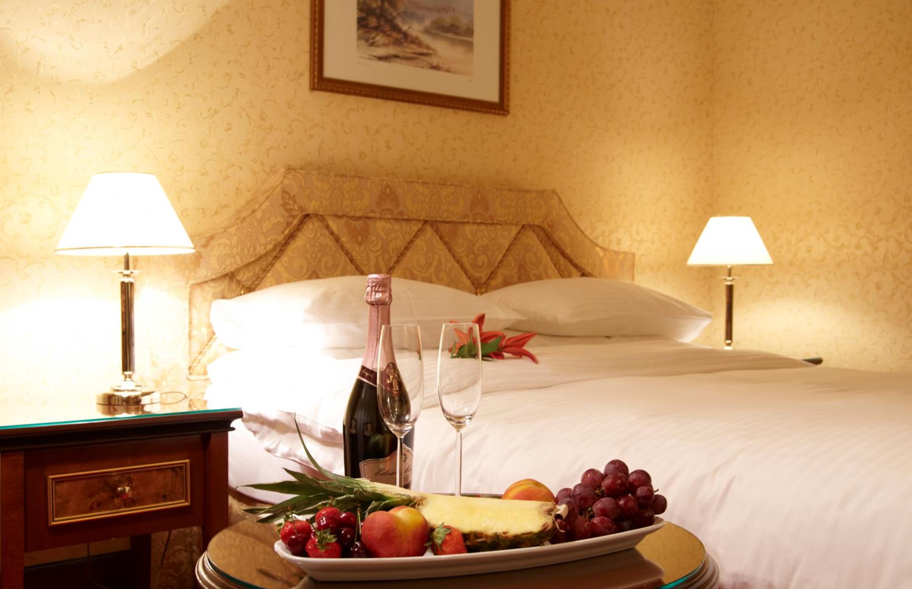 Deluxe Double Room - Photo 5