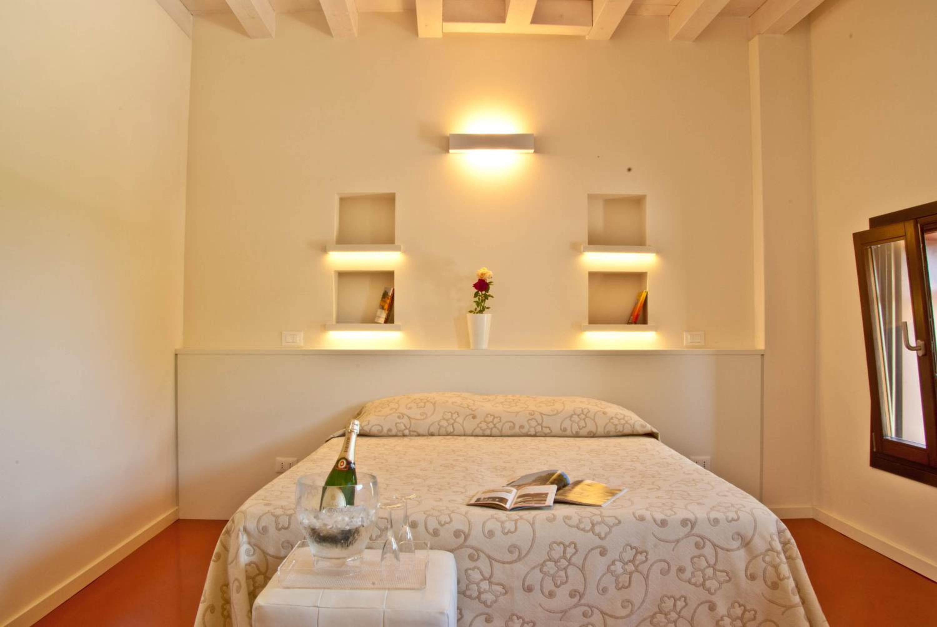 Suite with Garden View photo 3