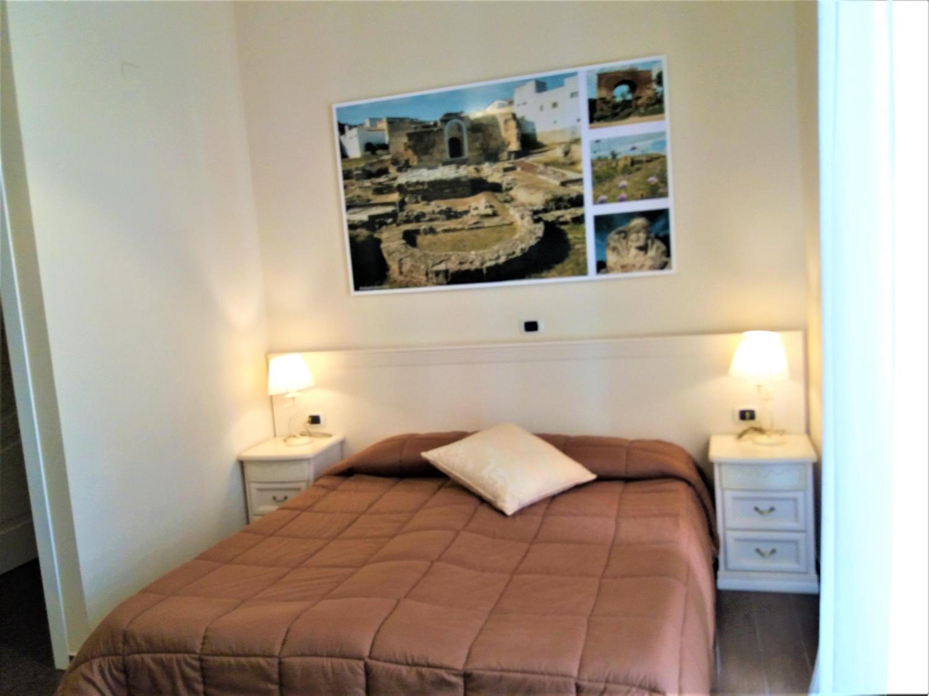 Double Room - Photo 14