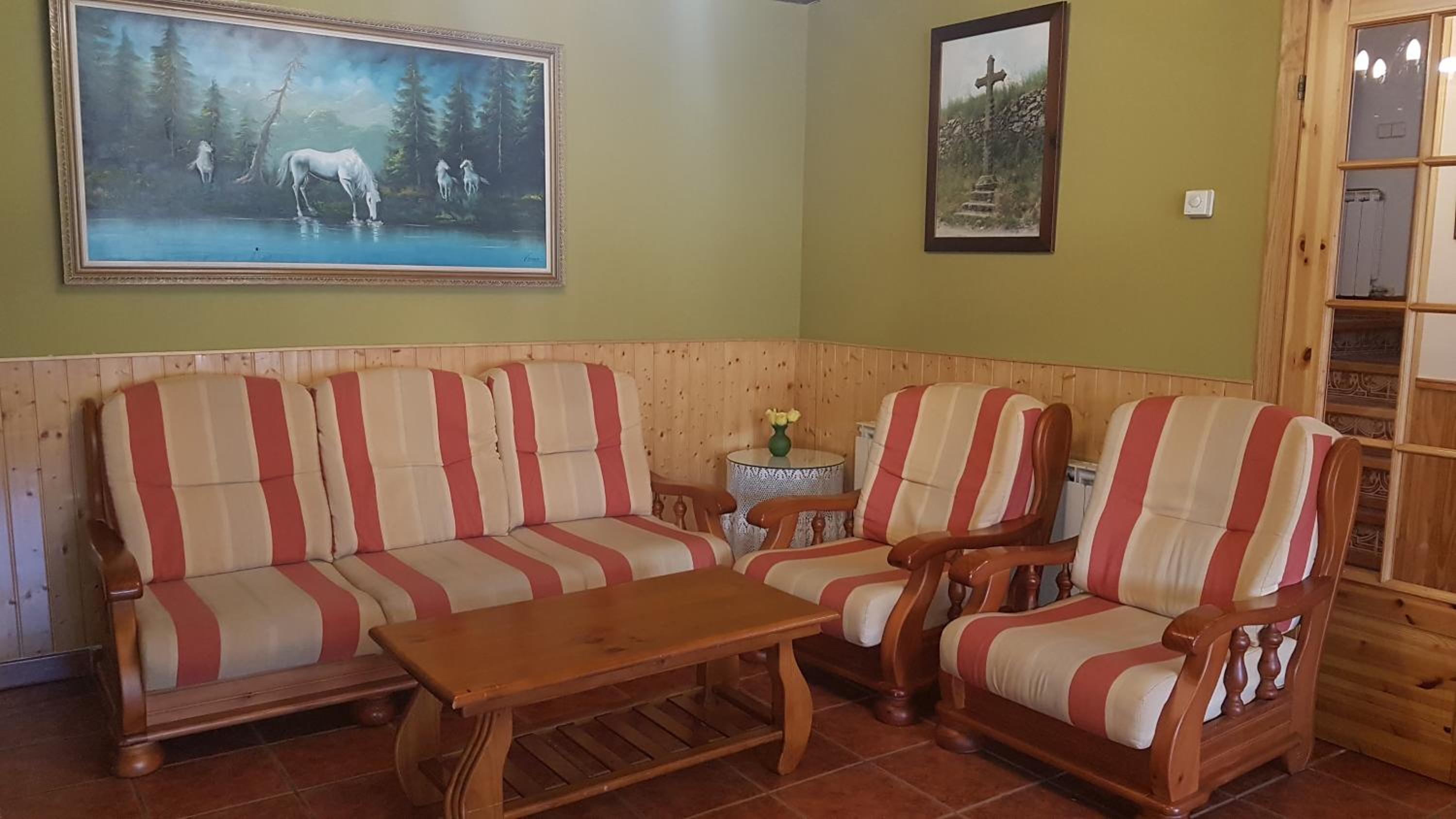 Casa de cinco habitaciones