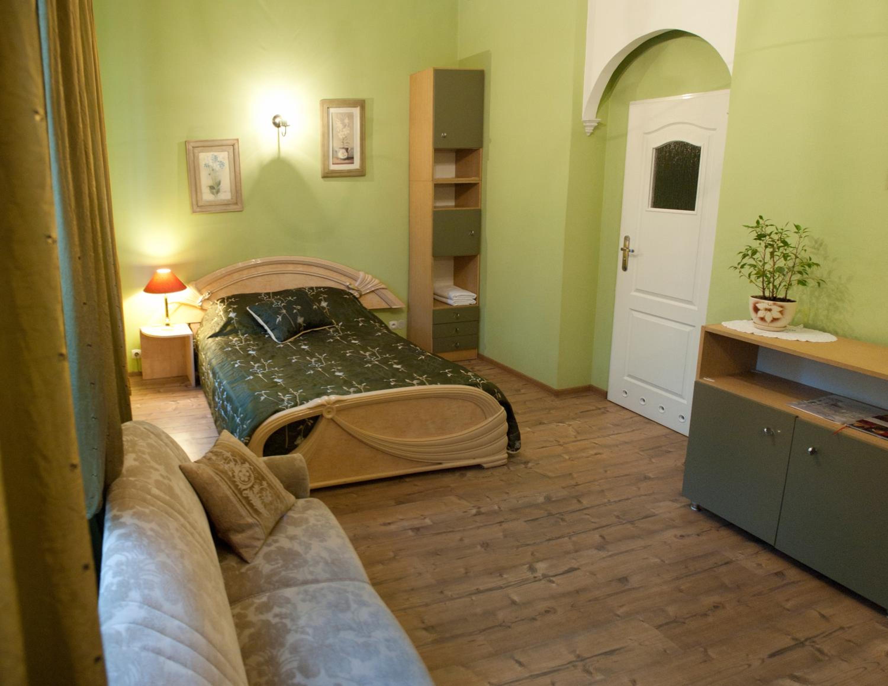 Double or Twin Room photo 2