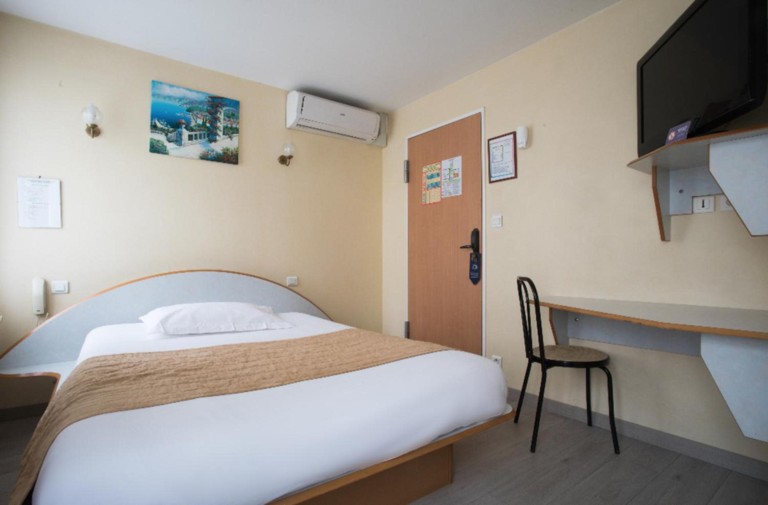 Double Room - Photo 1