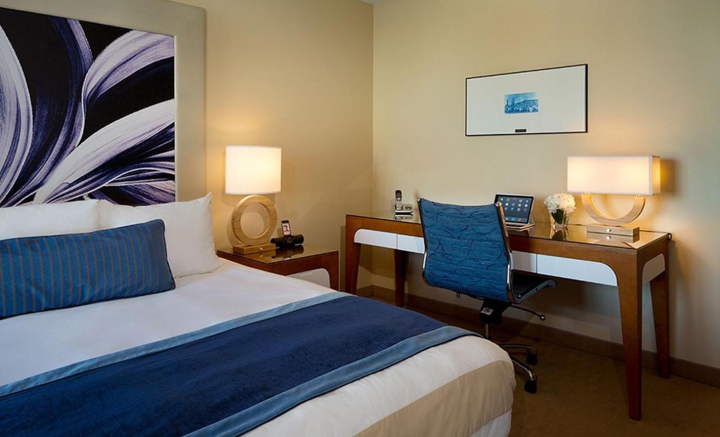 Queen Room - Photo 5