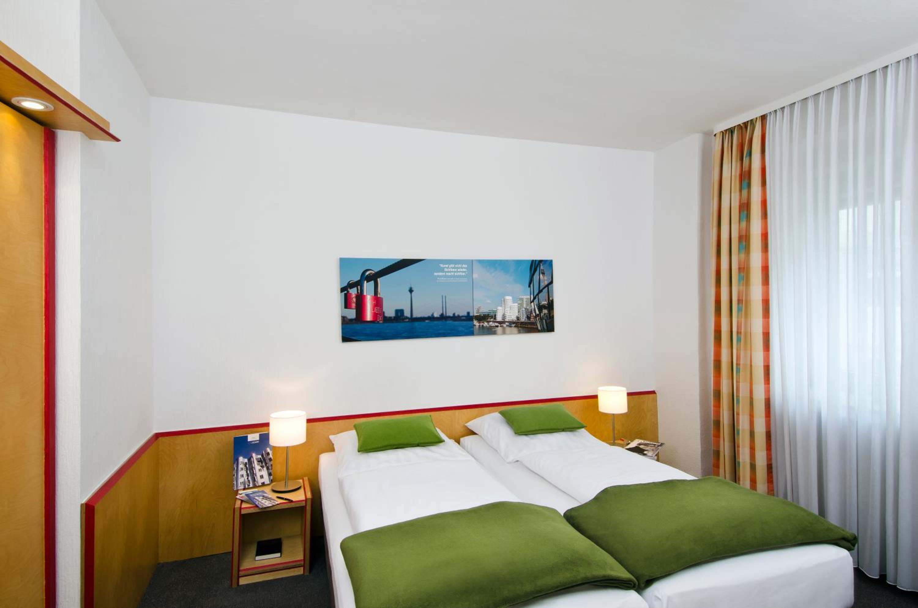 Double Room - Photo 4