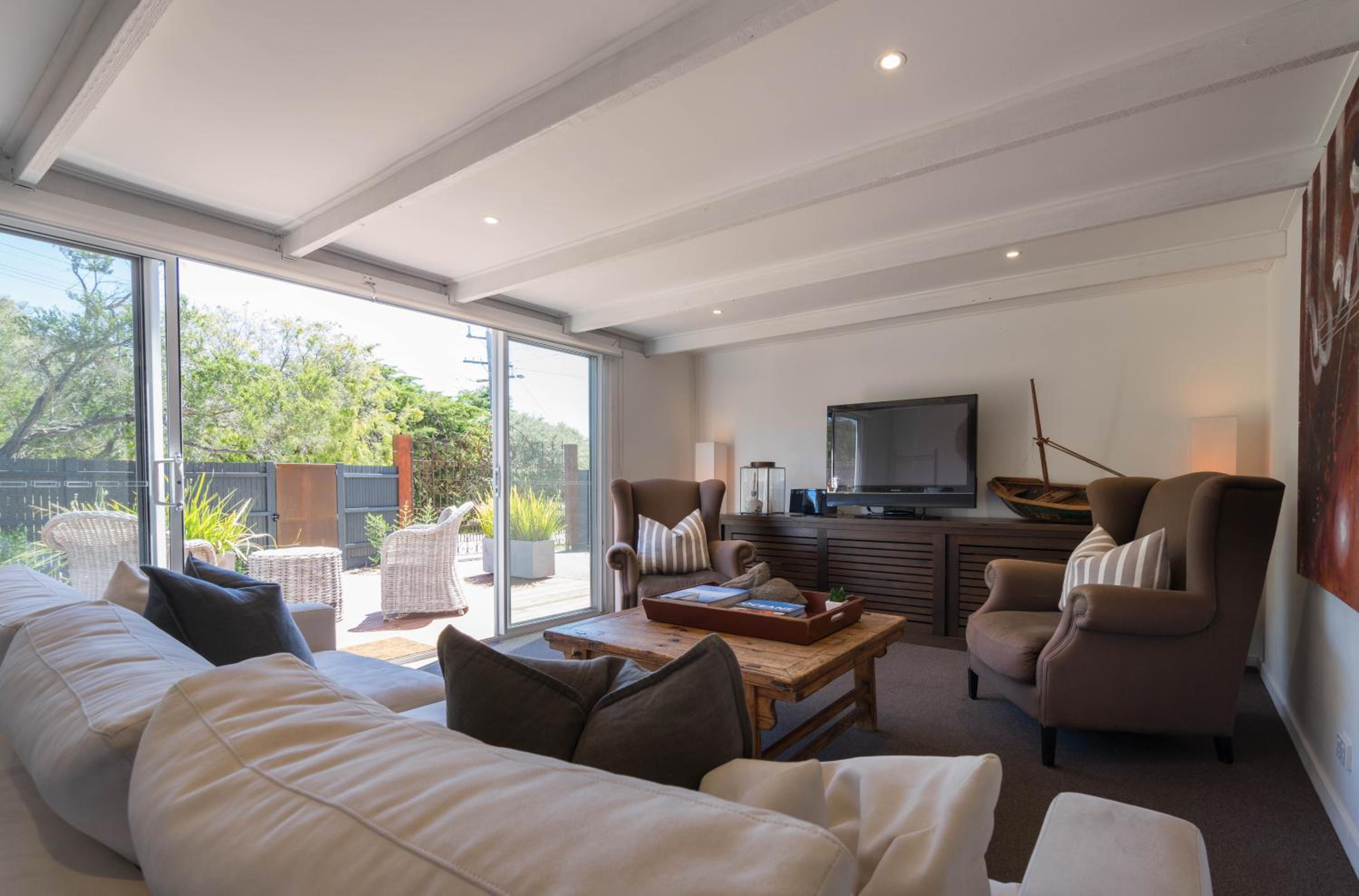Two-Bedroom Villa photo 1