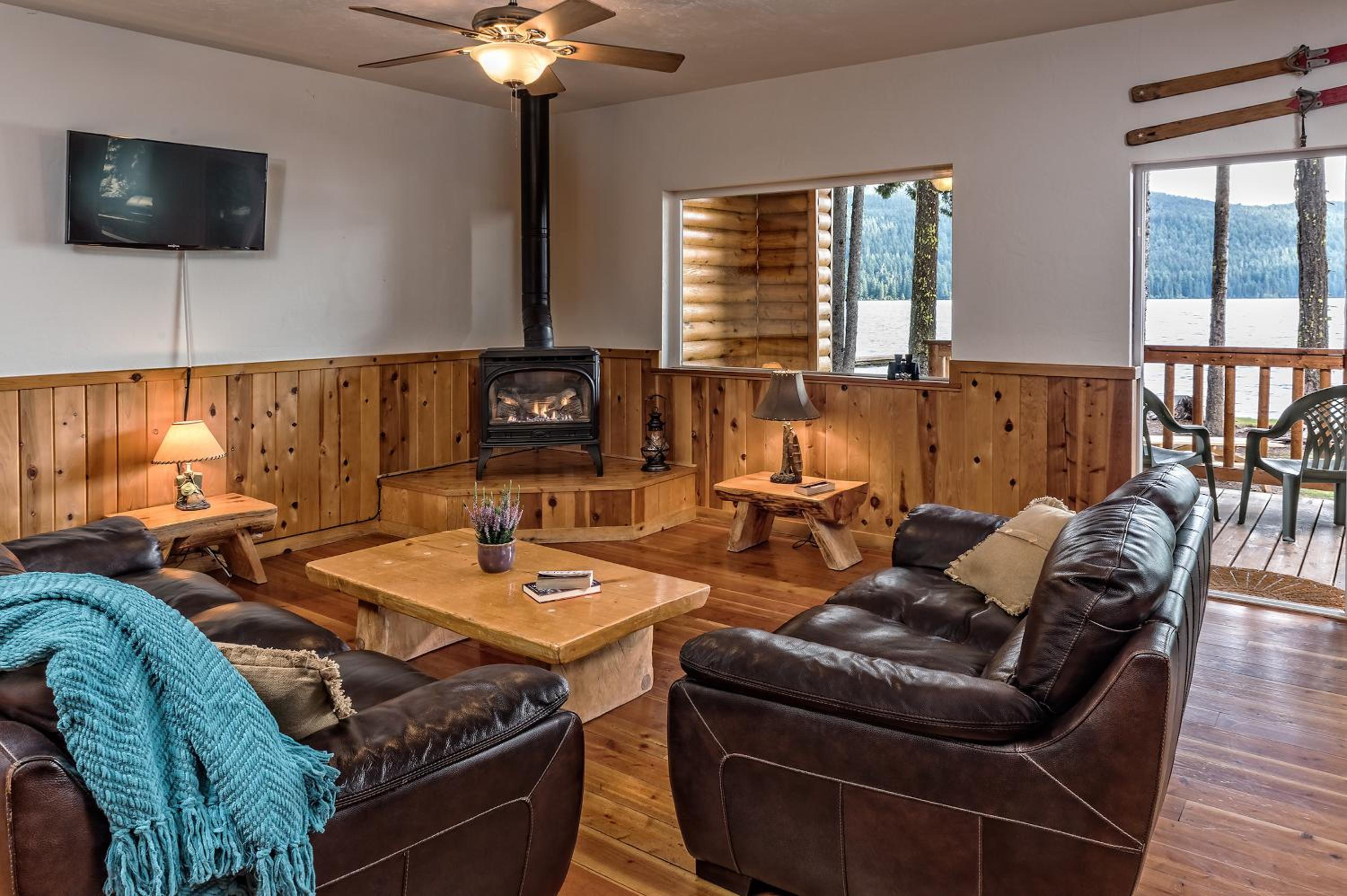 Two-Bedroom Suite photo 1