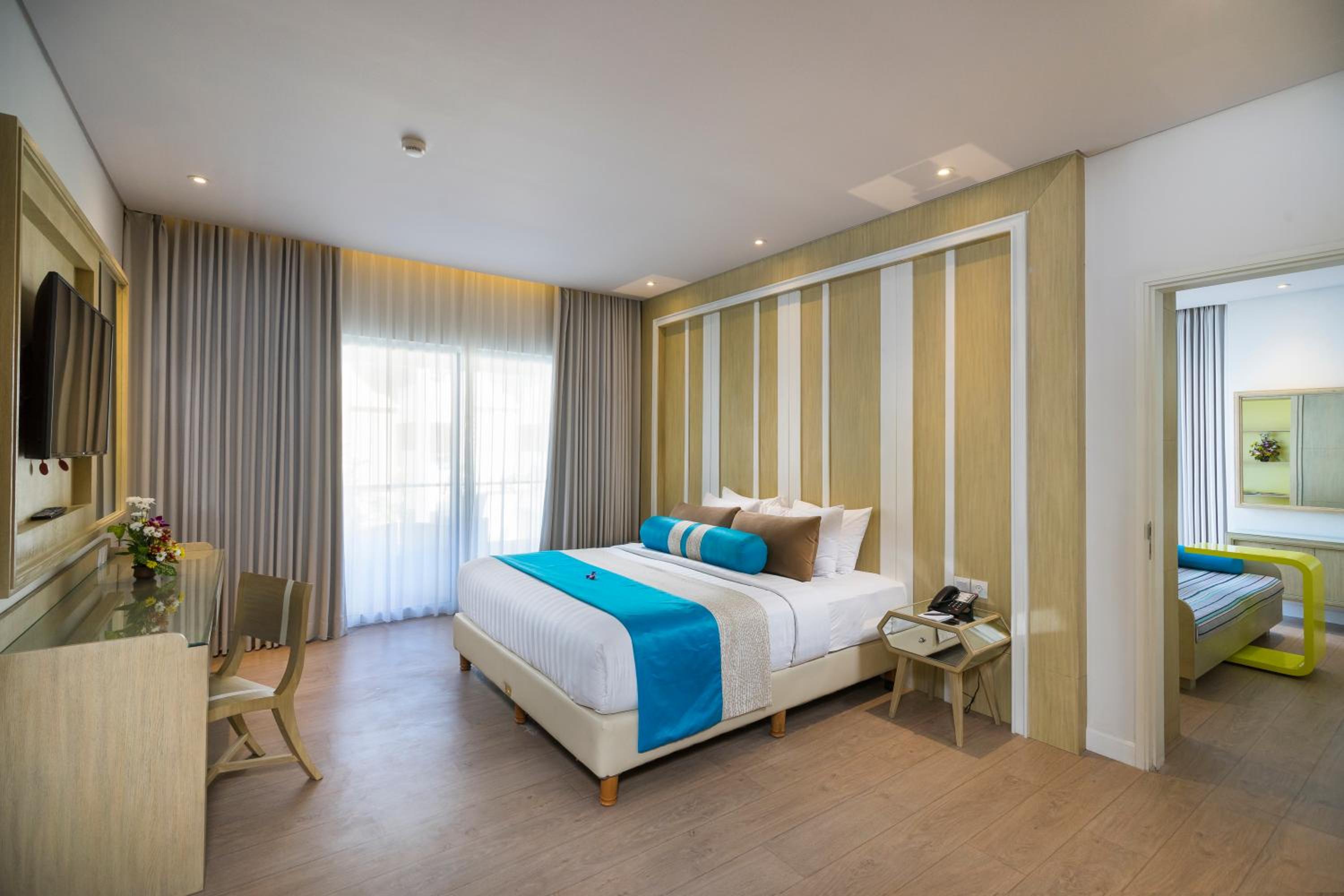 Junior Suite - Photo 1