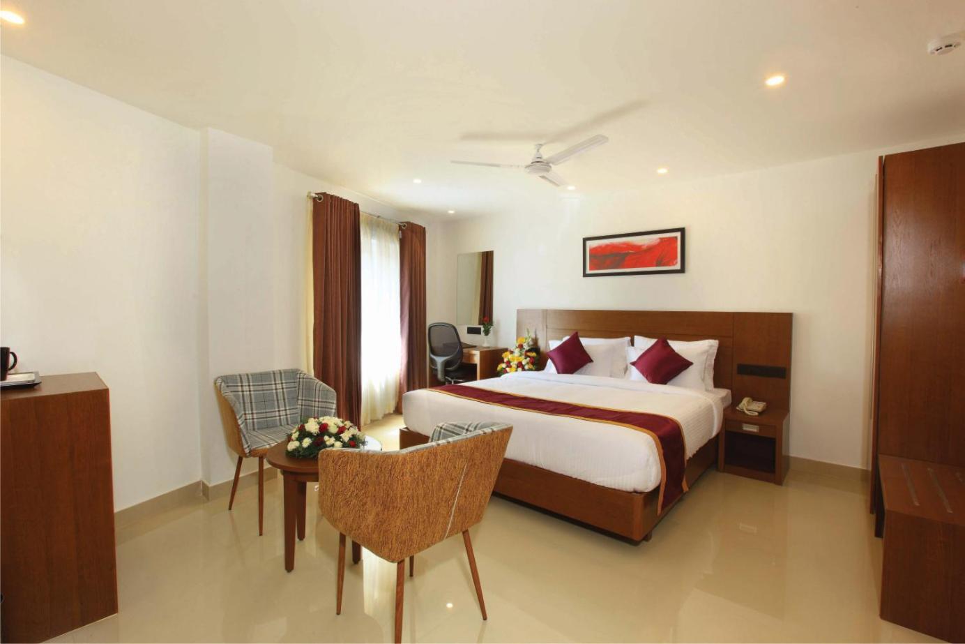 Standard Double Room with Fan photo 3