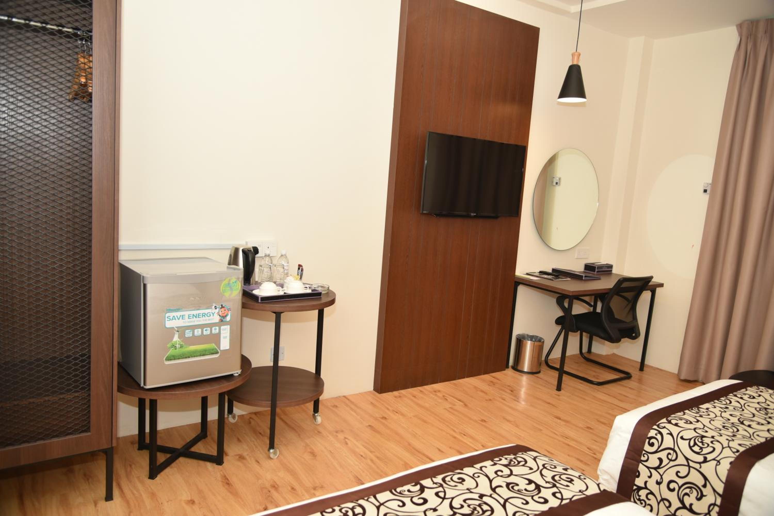 Deluxe Twin Room photo 3