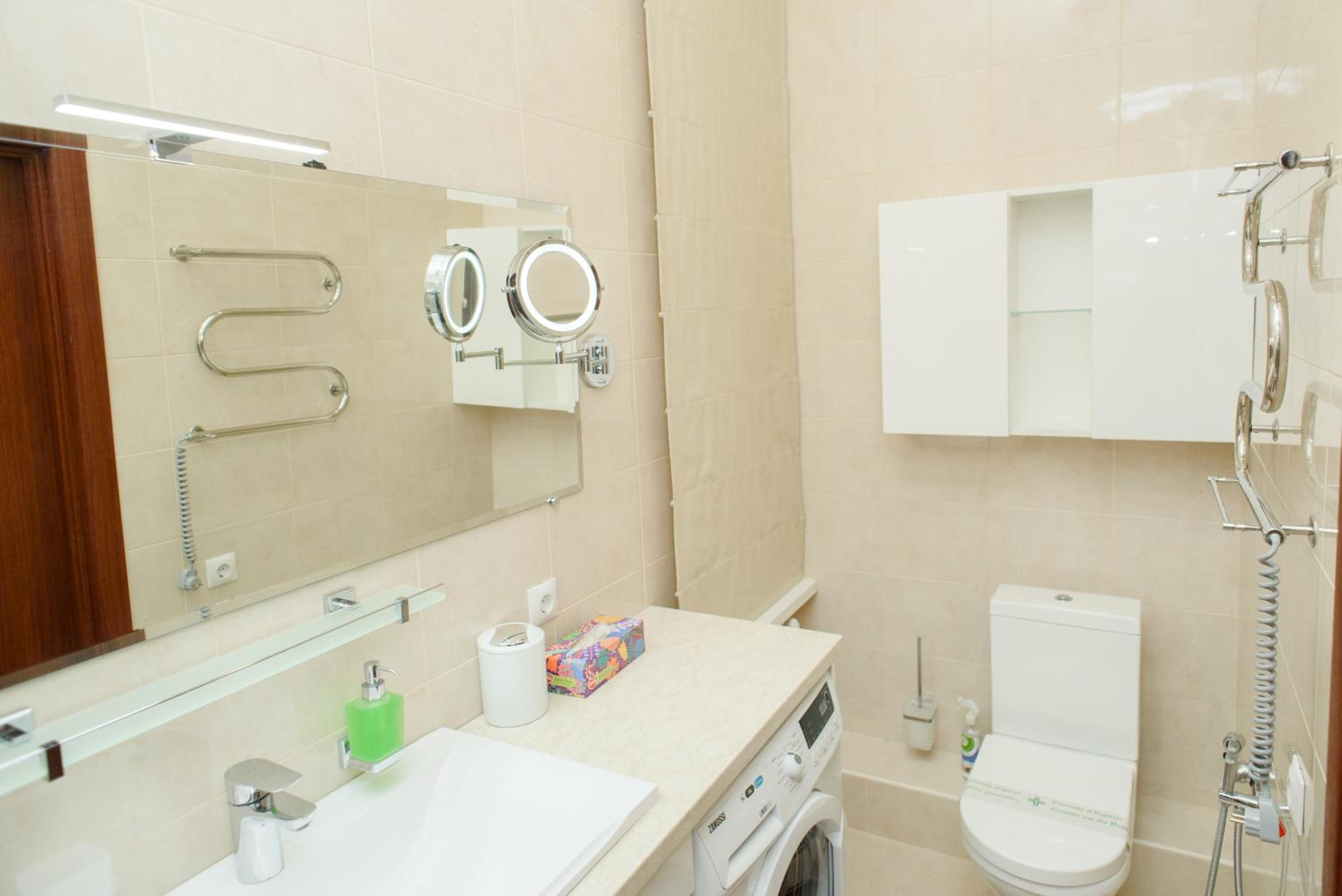 Studio Apartment photo 3