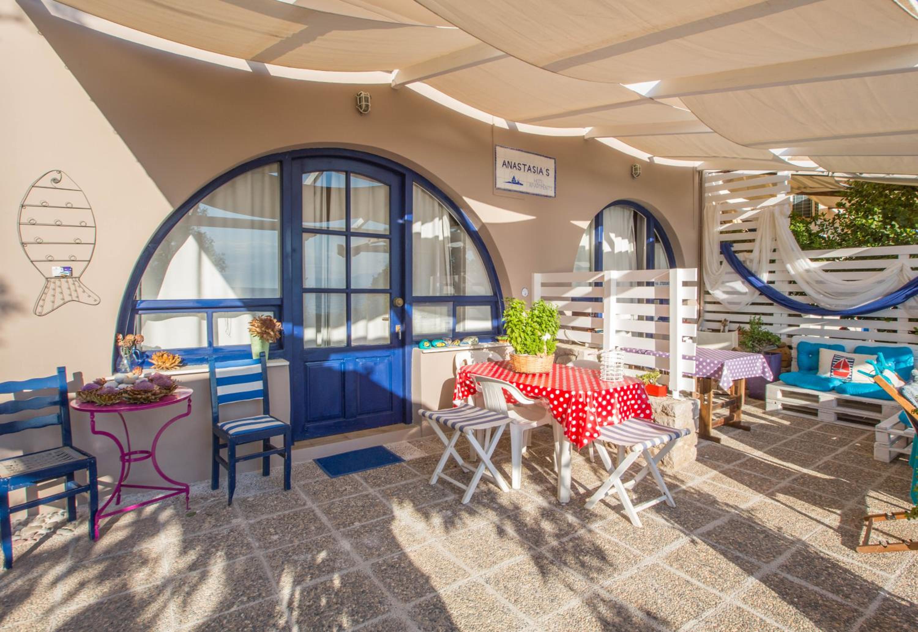 Studio Apartment with Sea View photo 3