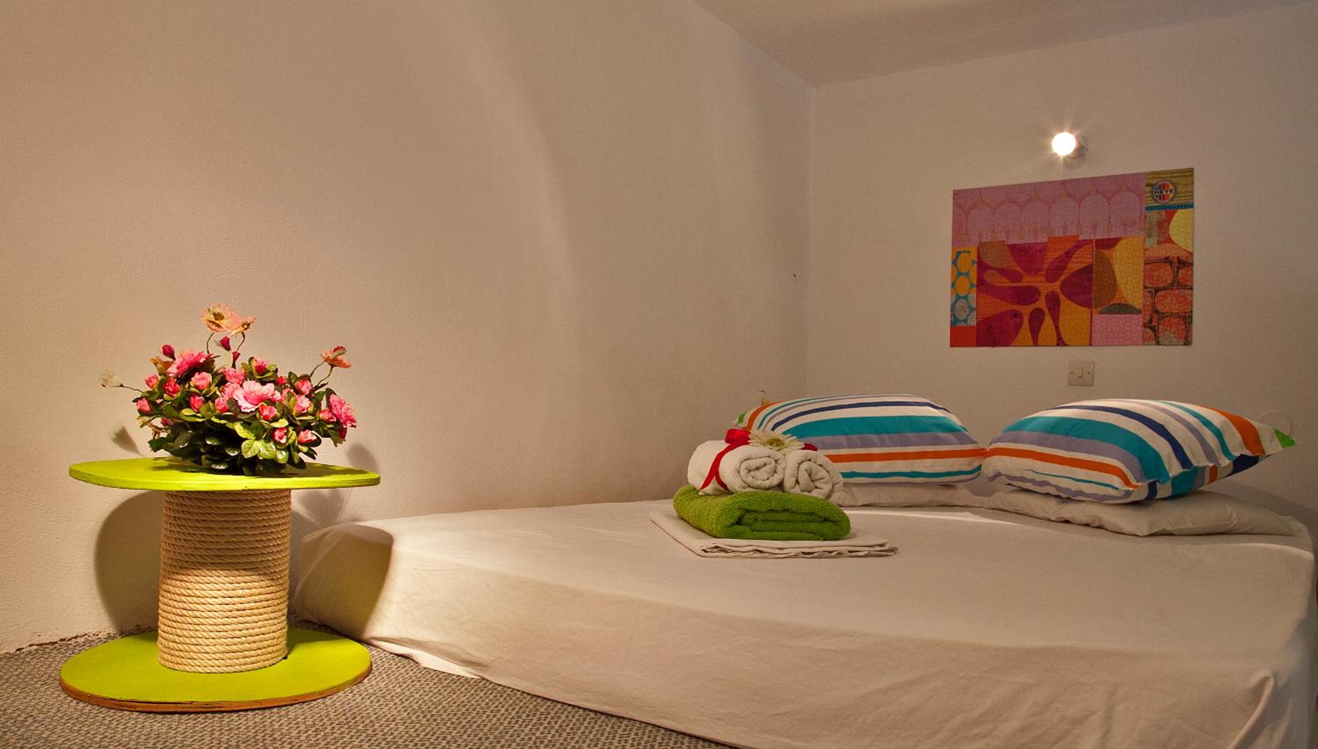 Studio Apartment photo 2