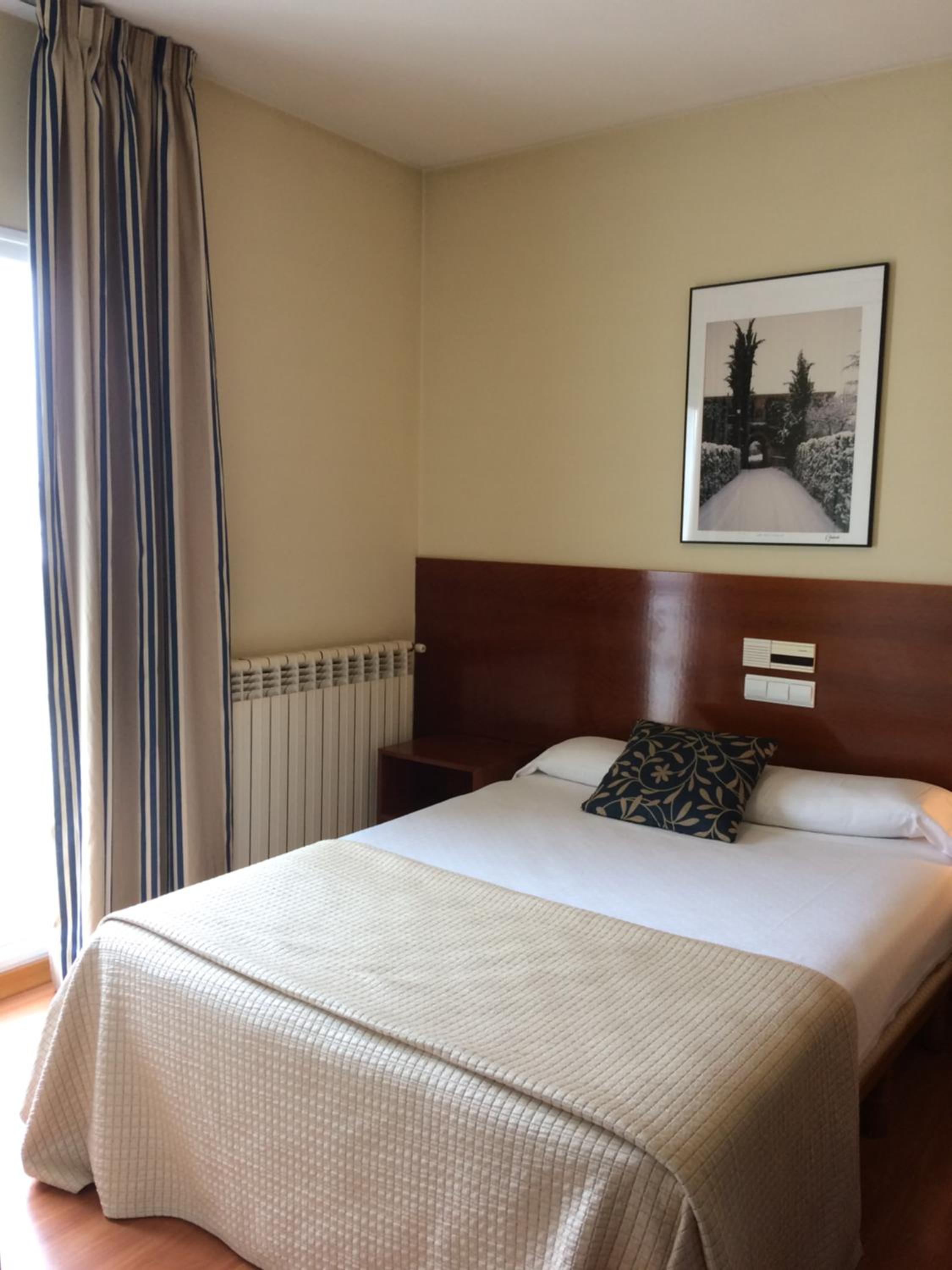 Economy Double Room - Photo 4