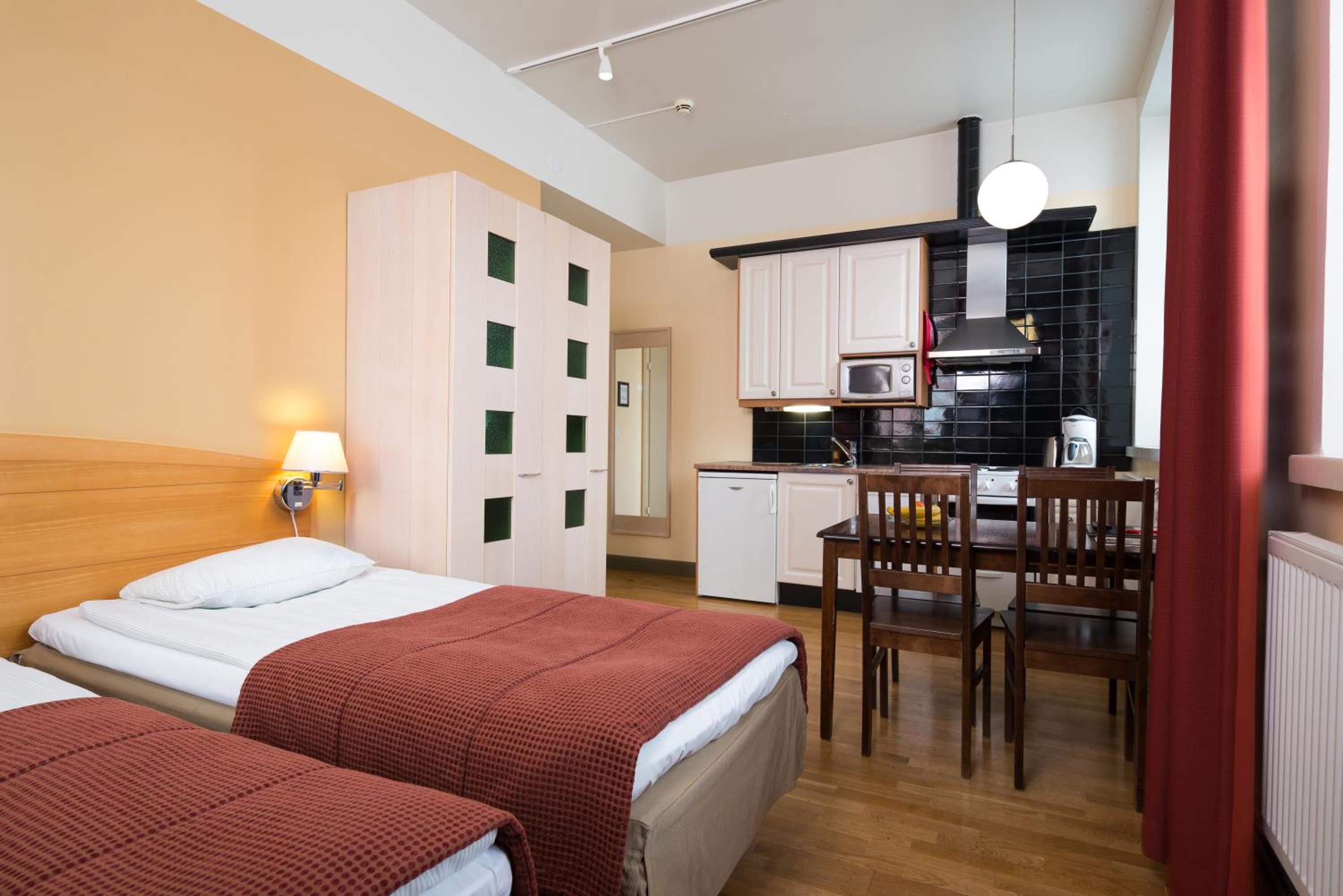 Twin Room with Kitchenette