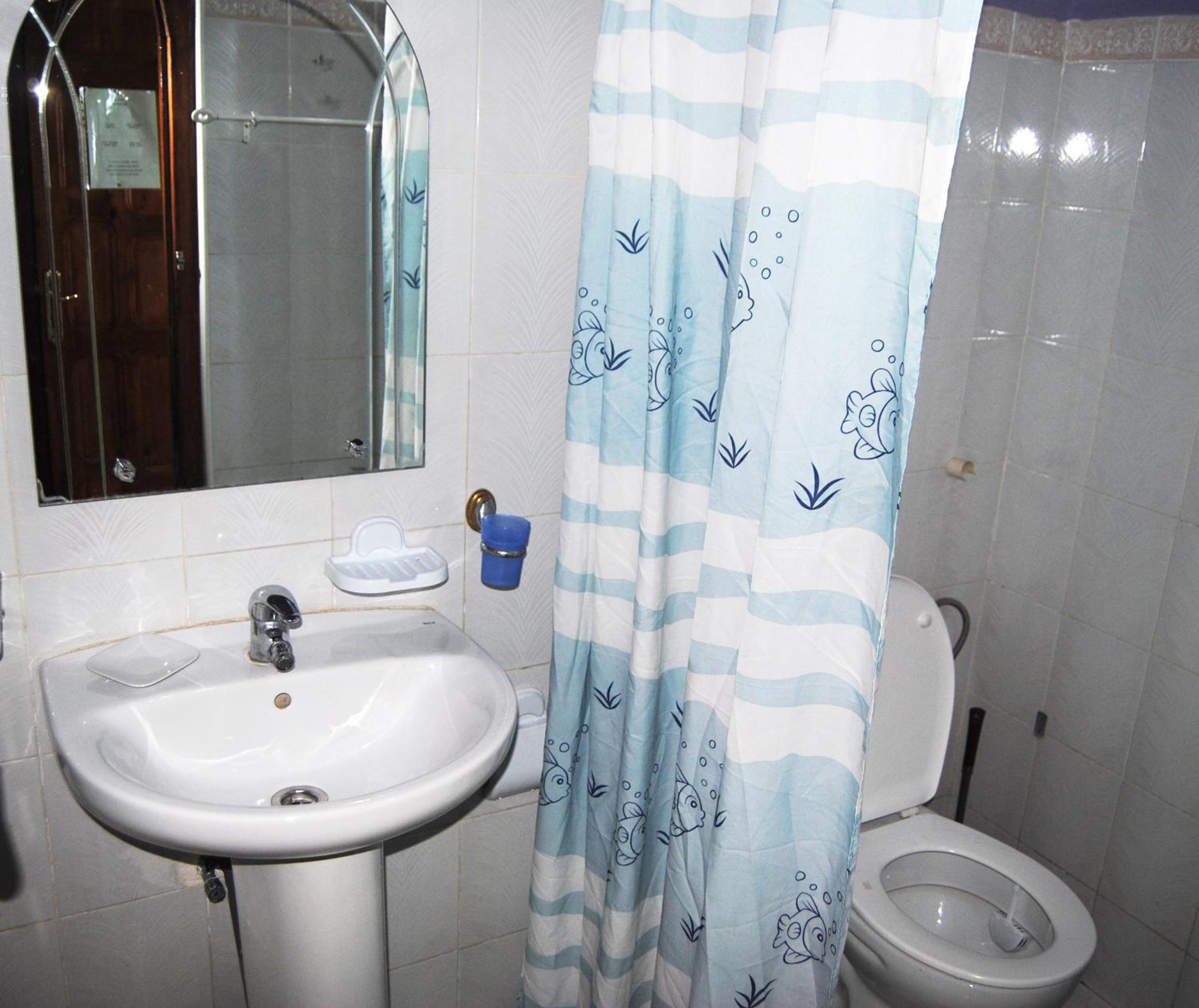 Standard Twin Room photo 2