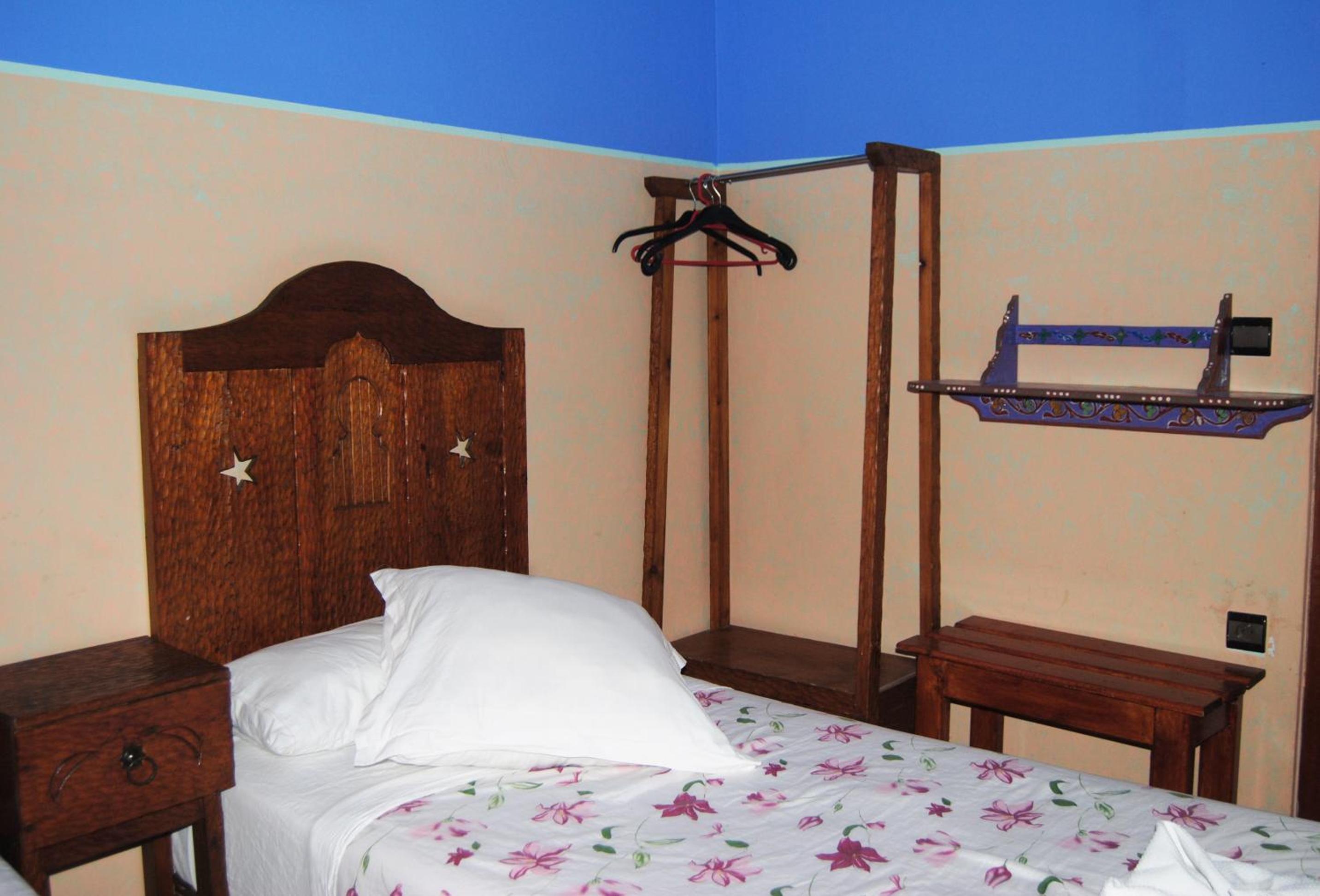 Standard Twin Room photo 3