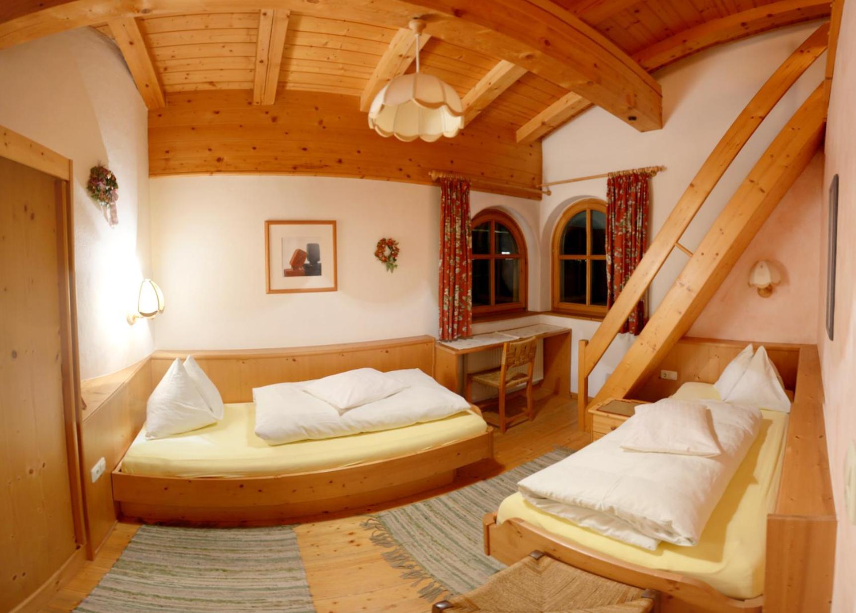Apartment - Split Level photo 1