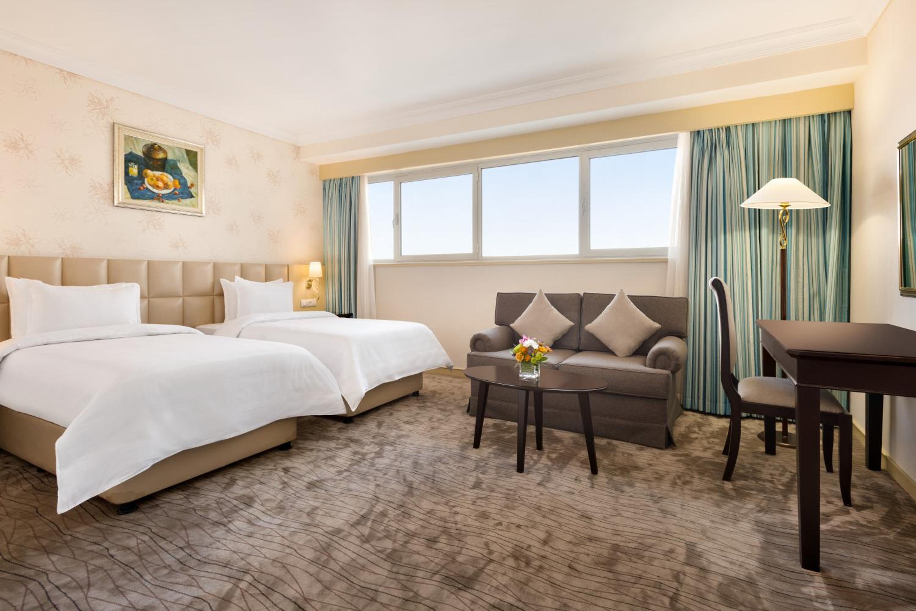 Deluxe Twin Room - Photo 1
