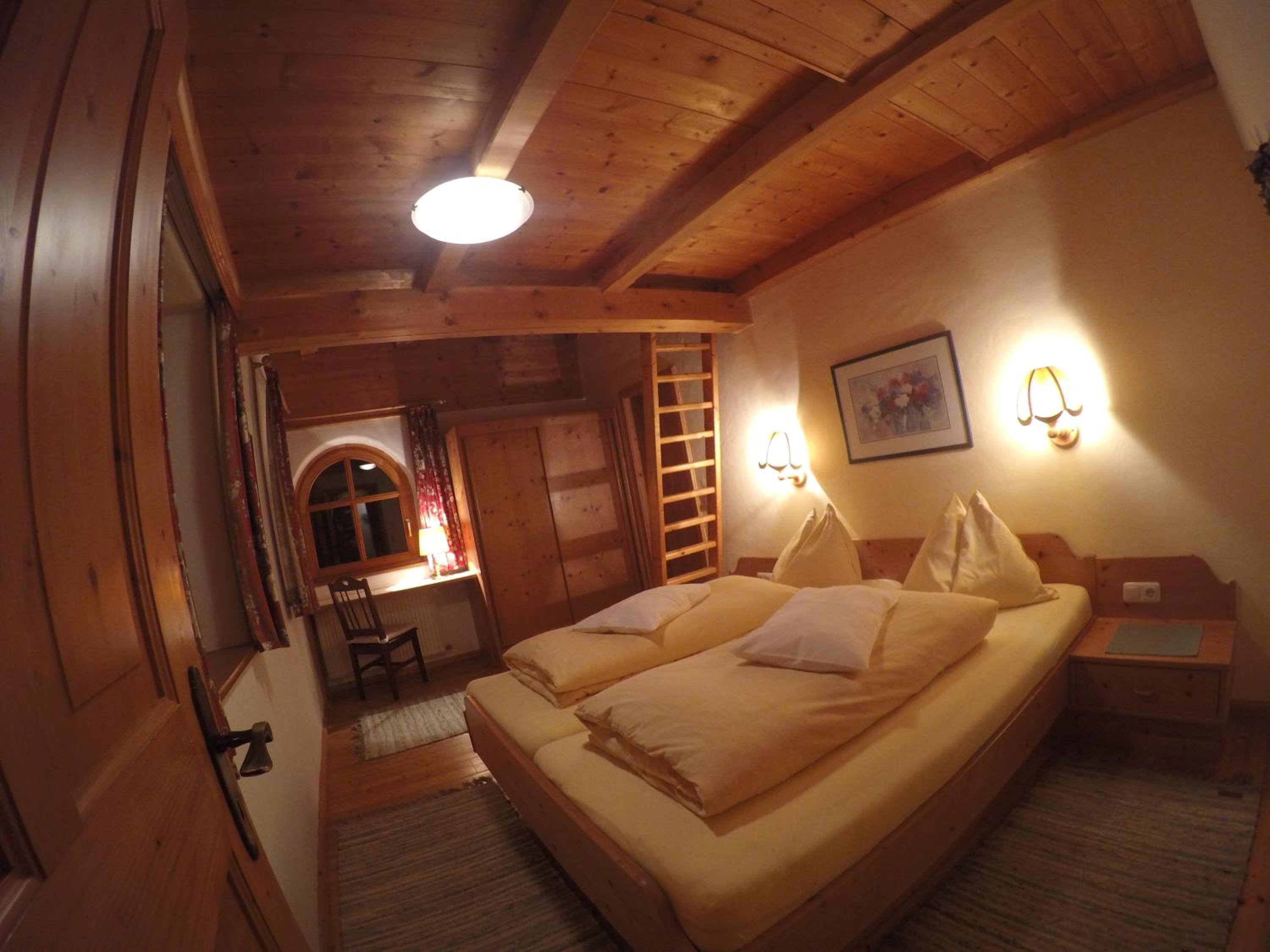 Apartment - Split Level photo 1