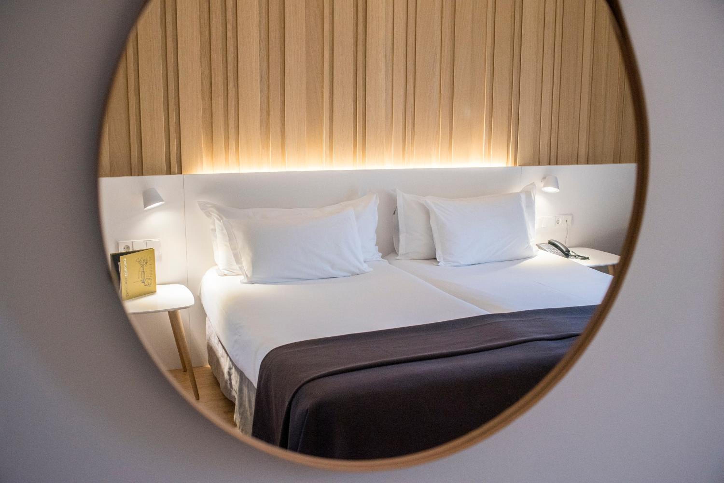 Standard Club Double or Twin Room photo 3