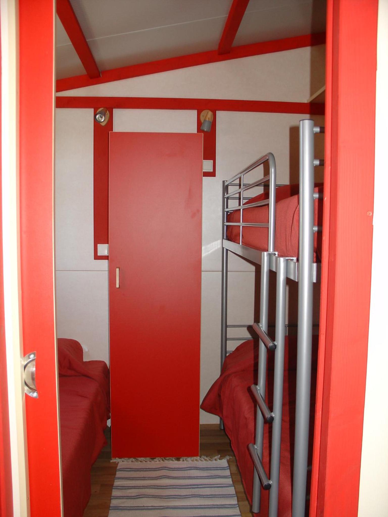 Bungalow (5 Adults) photo 2