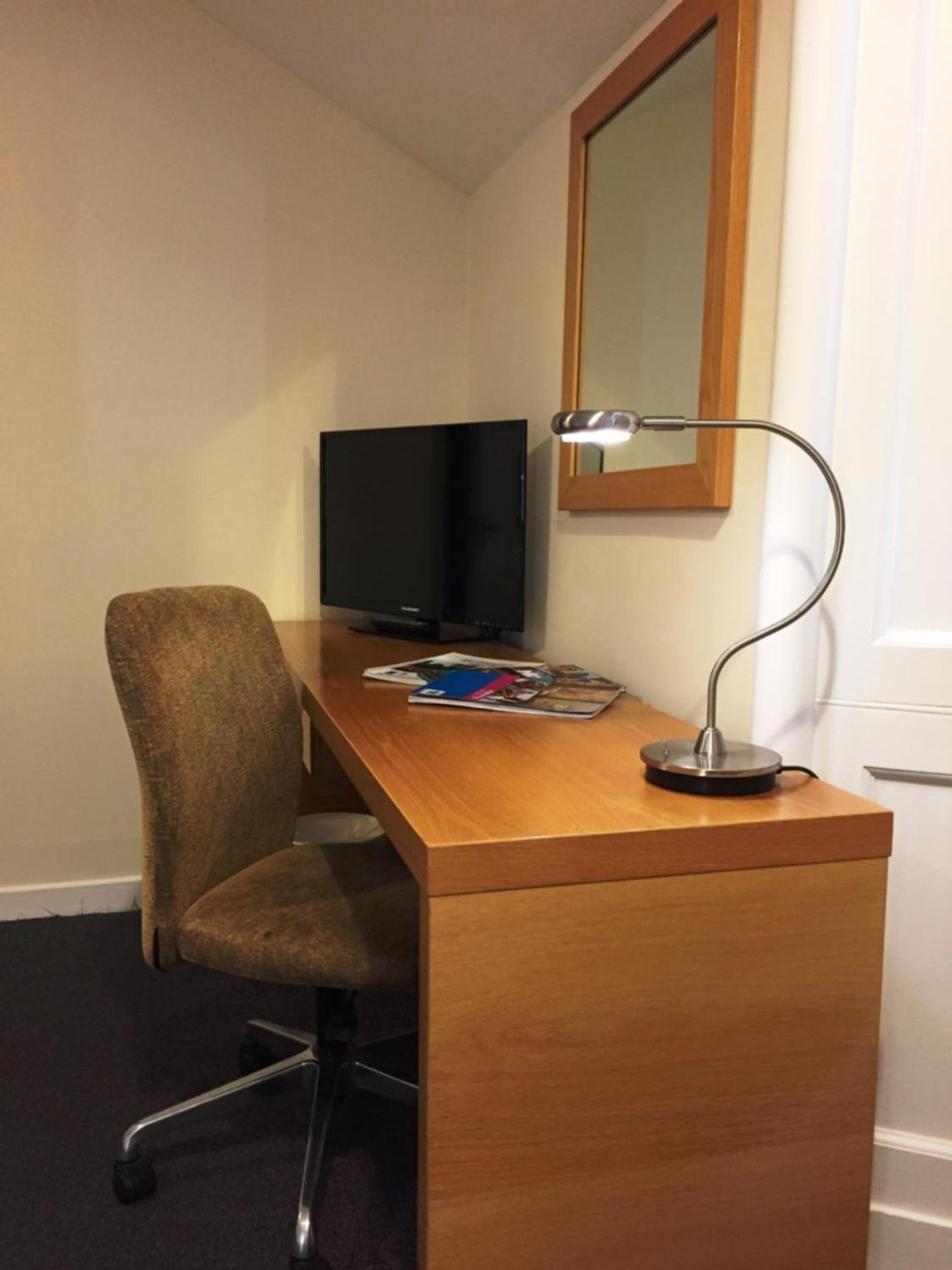 Double Room - Photo 9