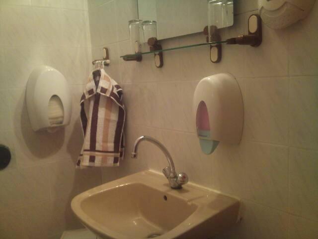 Double or Twin Room with Balcony photo 3