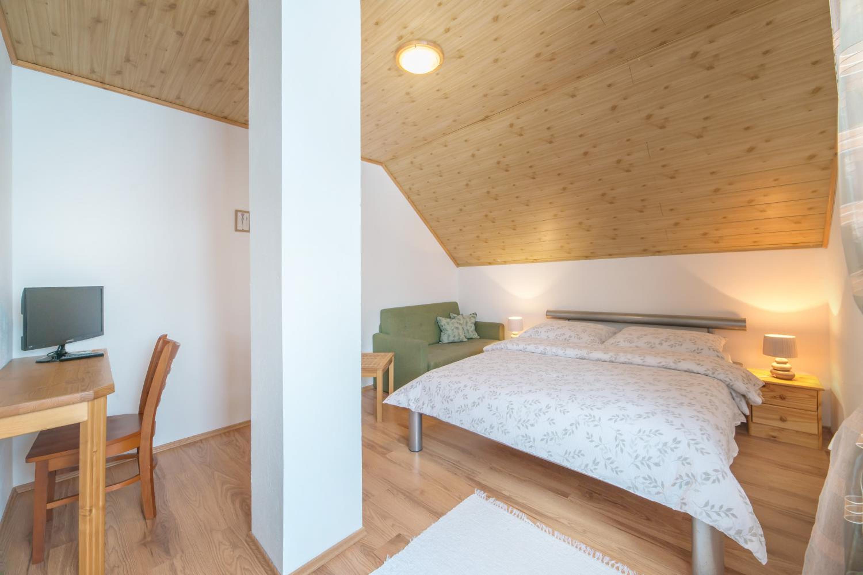 Comfort Triple Room photo 2