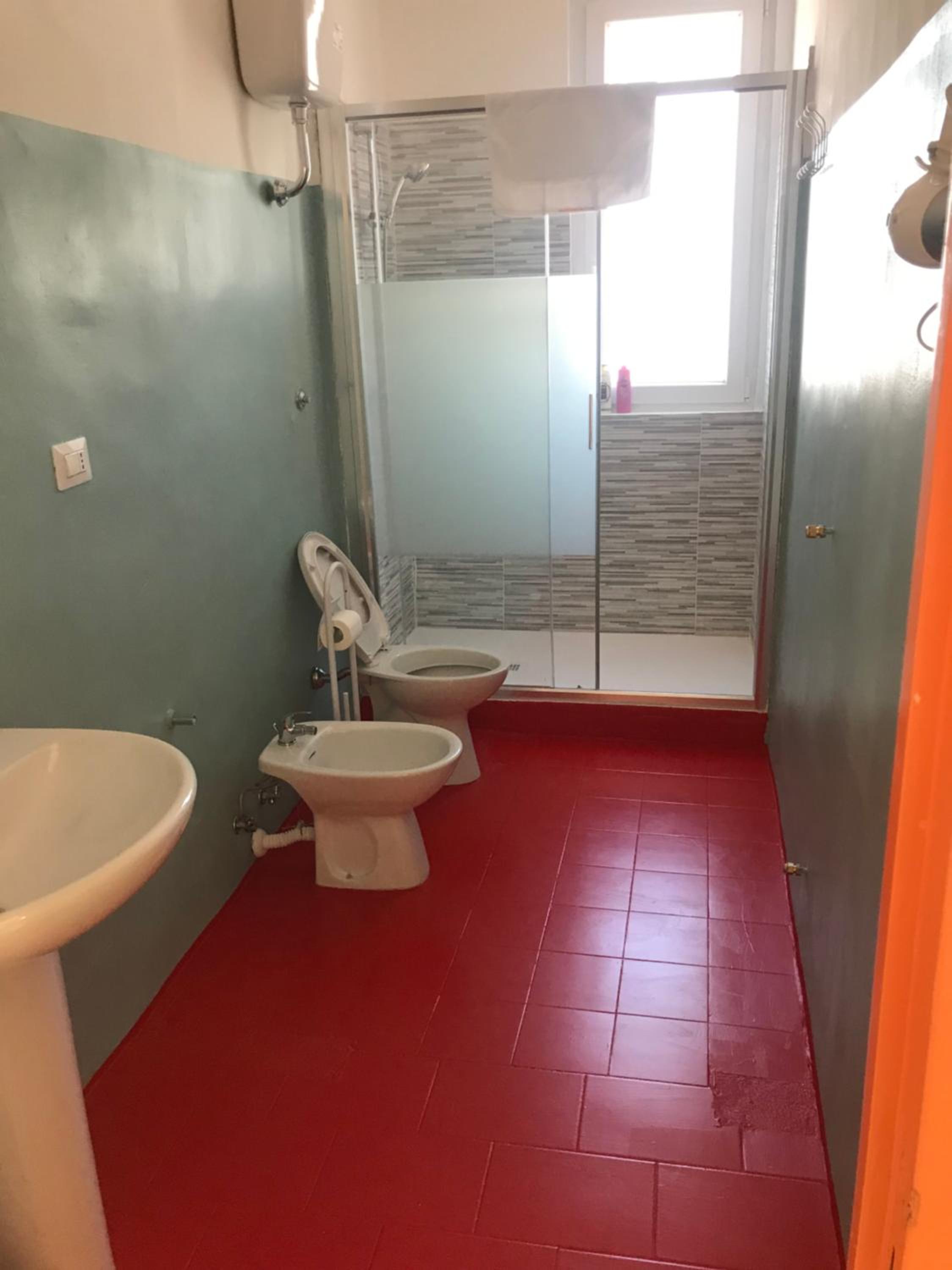 Large Single Room photo 2
