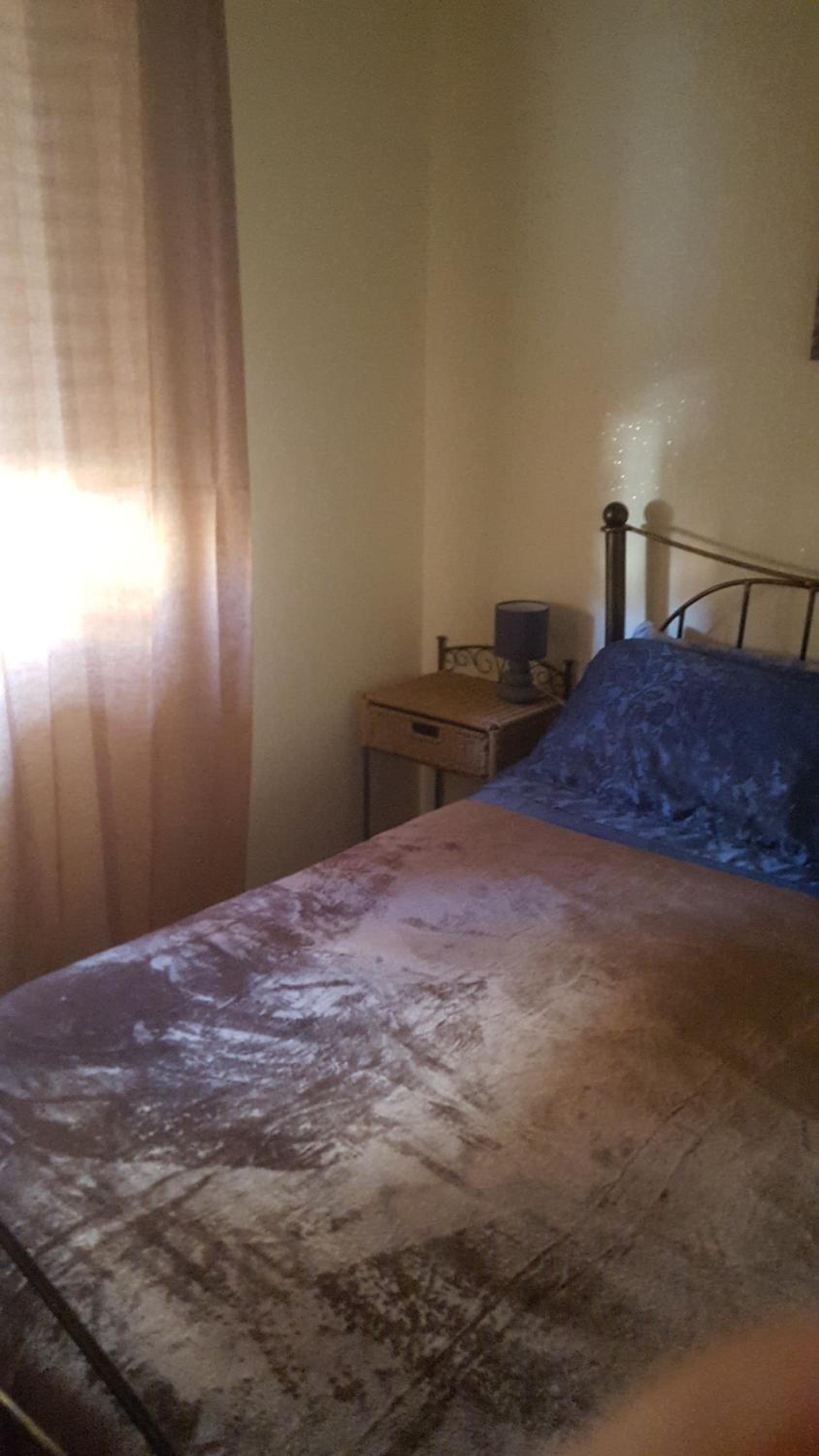 Double Room with Private Bathroom - Photo 6