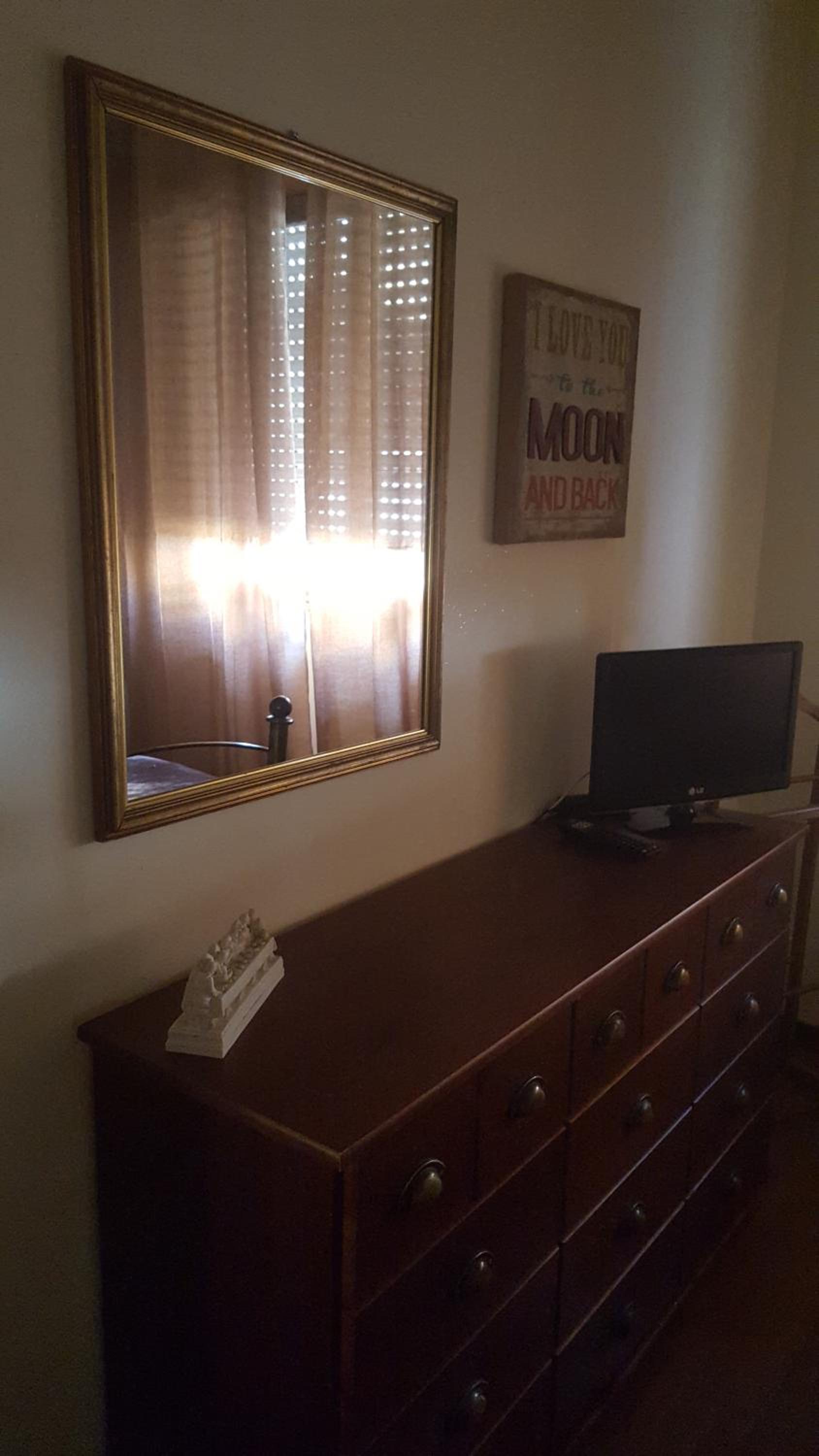 Double Room with Private Bathroom - Photo 17