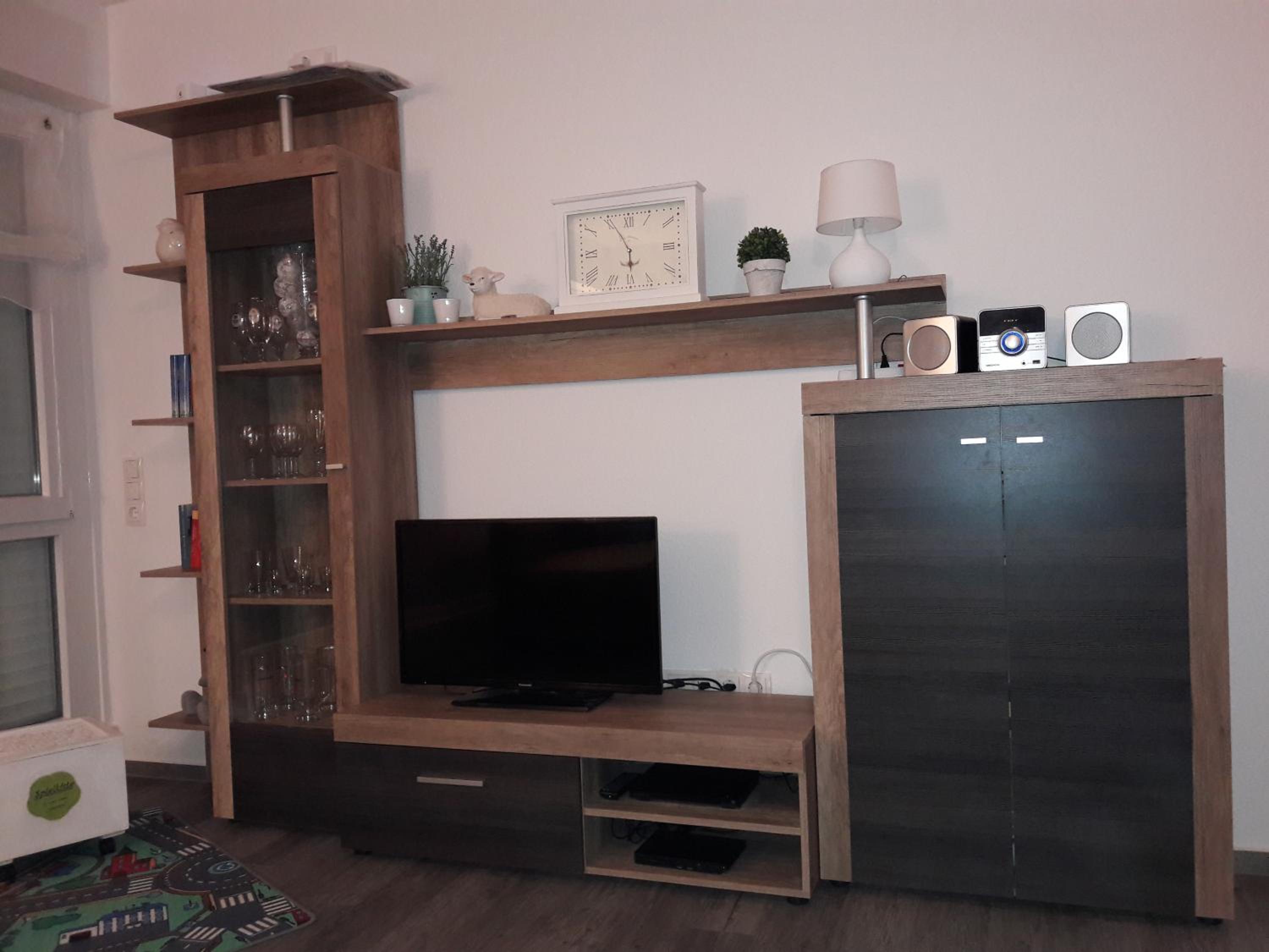 Apartment with Balcony photo 2