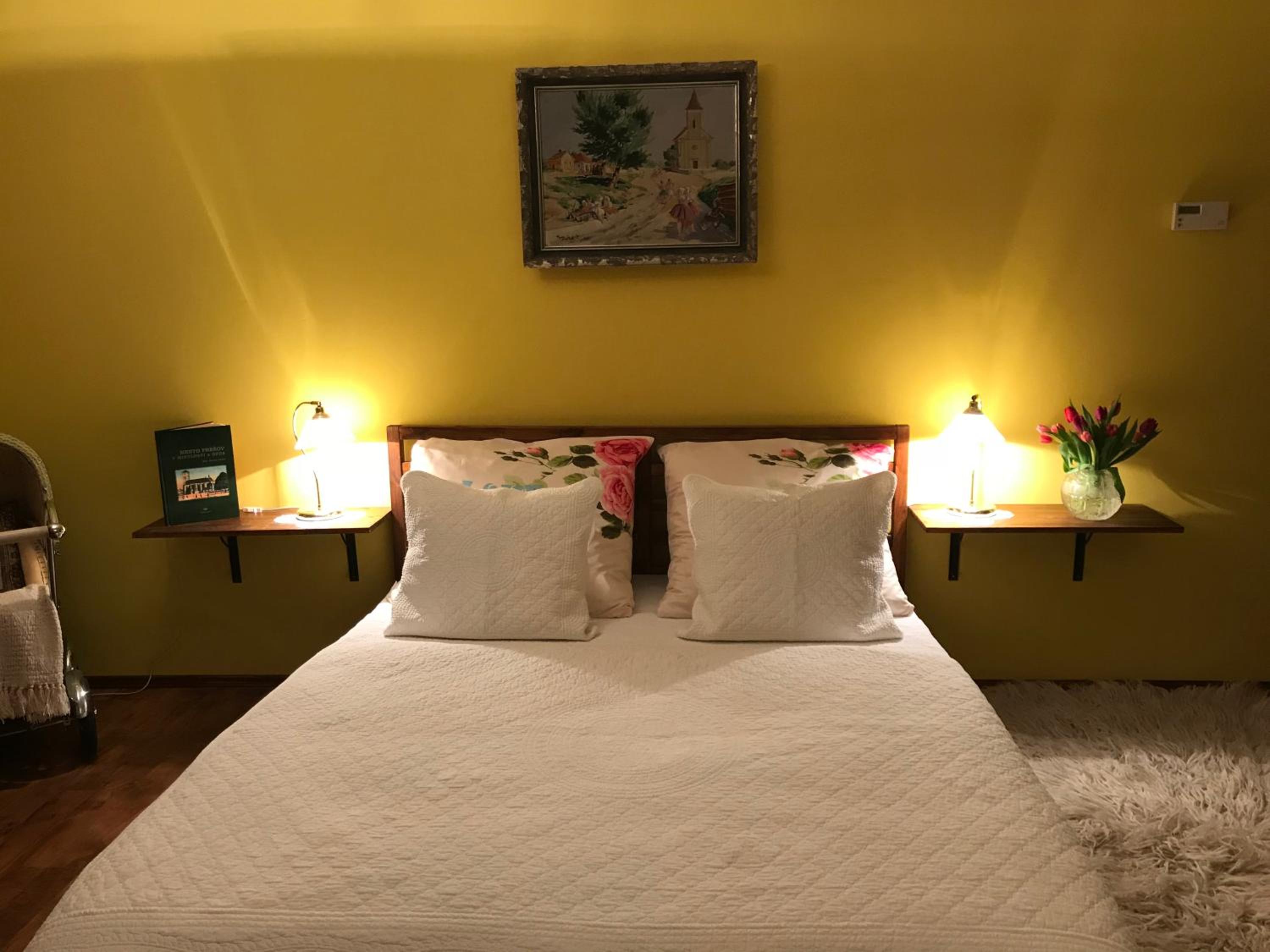 Triple Room with Private Bathroom - Photo 10