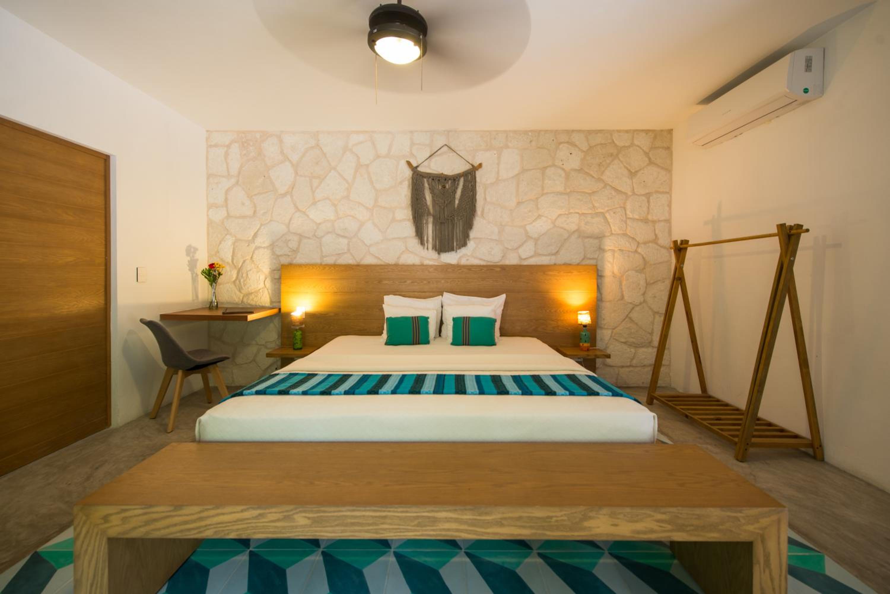 King Room with Garden View