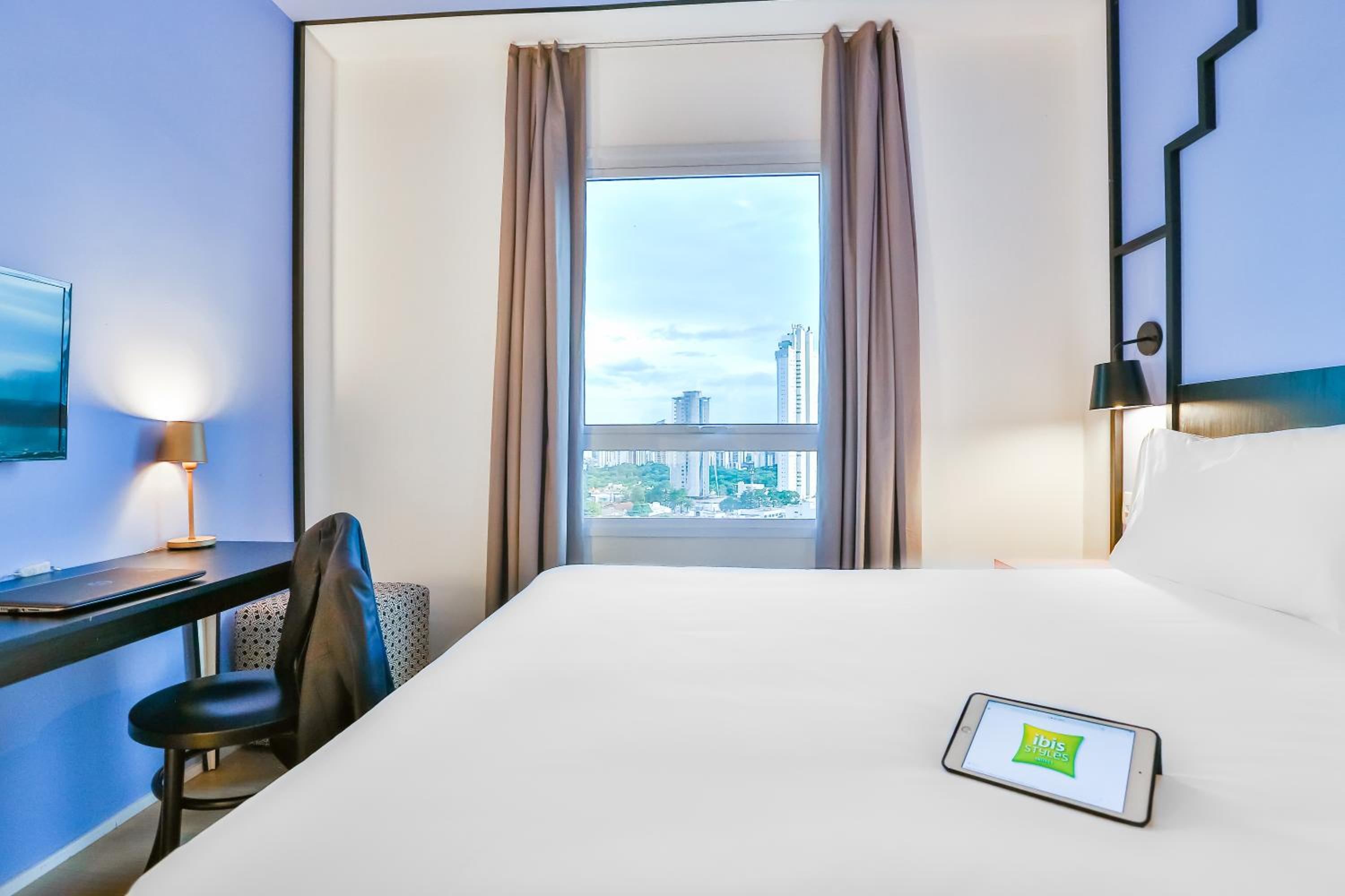 Standard Apartment with One Double Bed