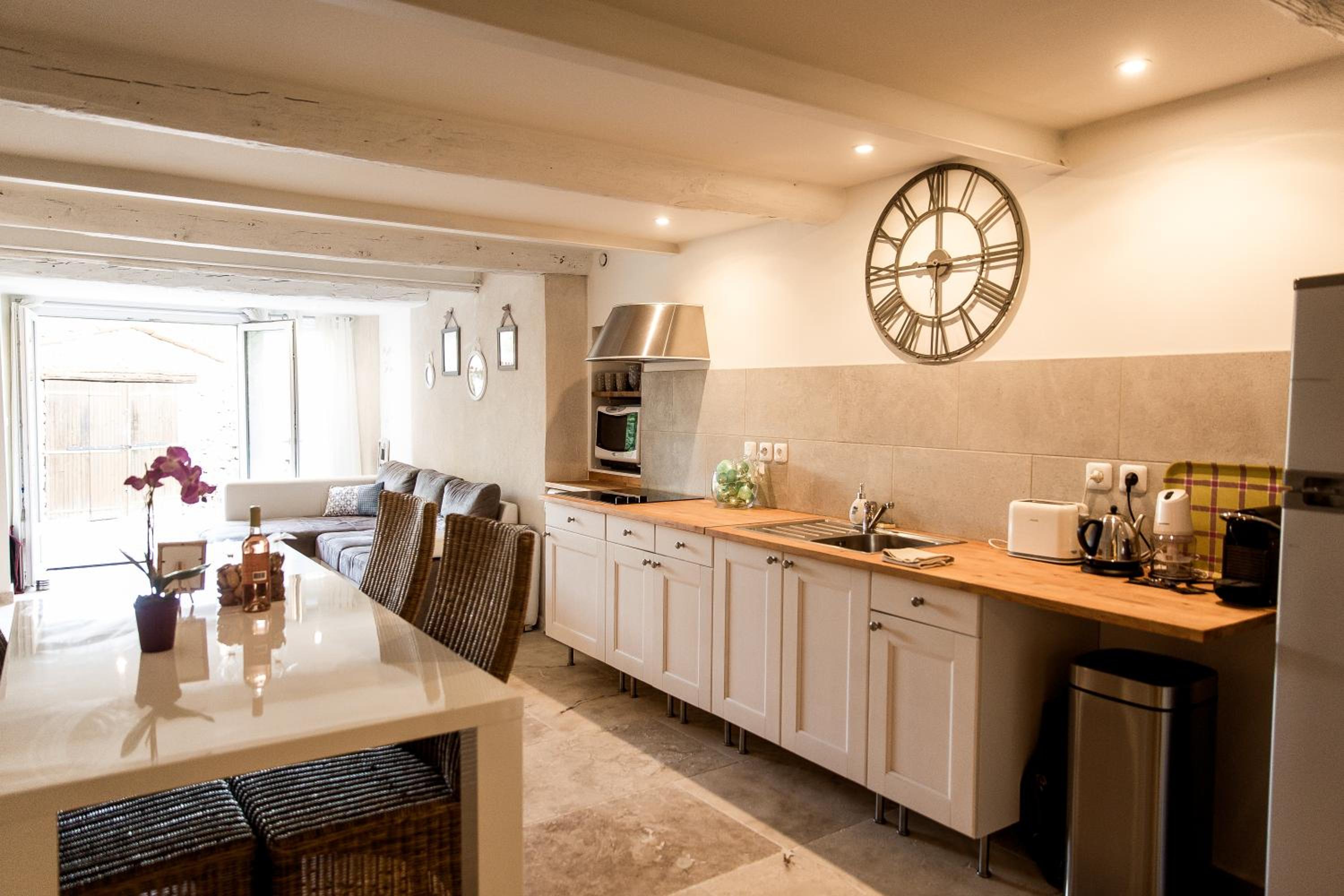Superior Apartment (6 Persons)