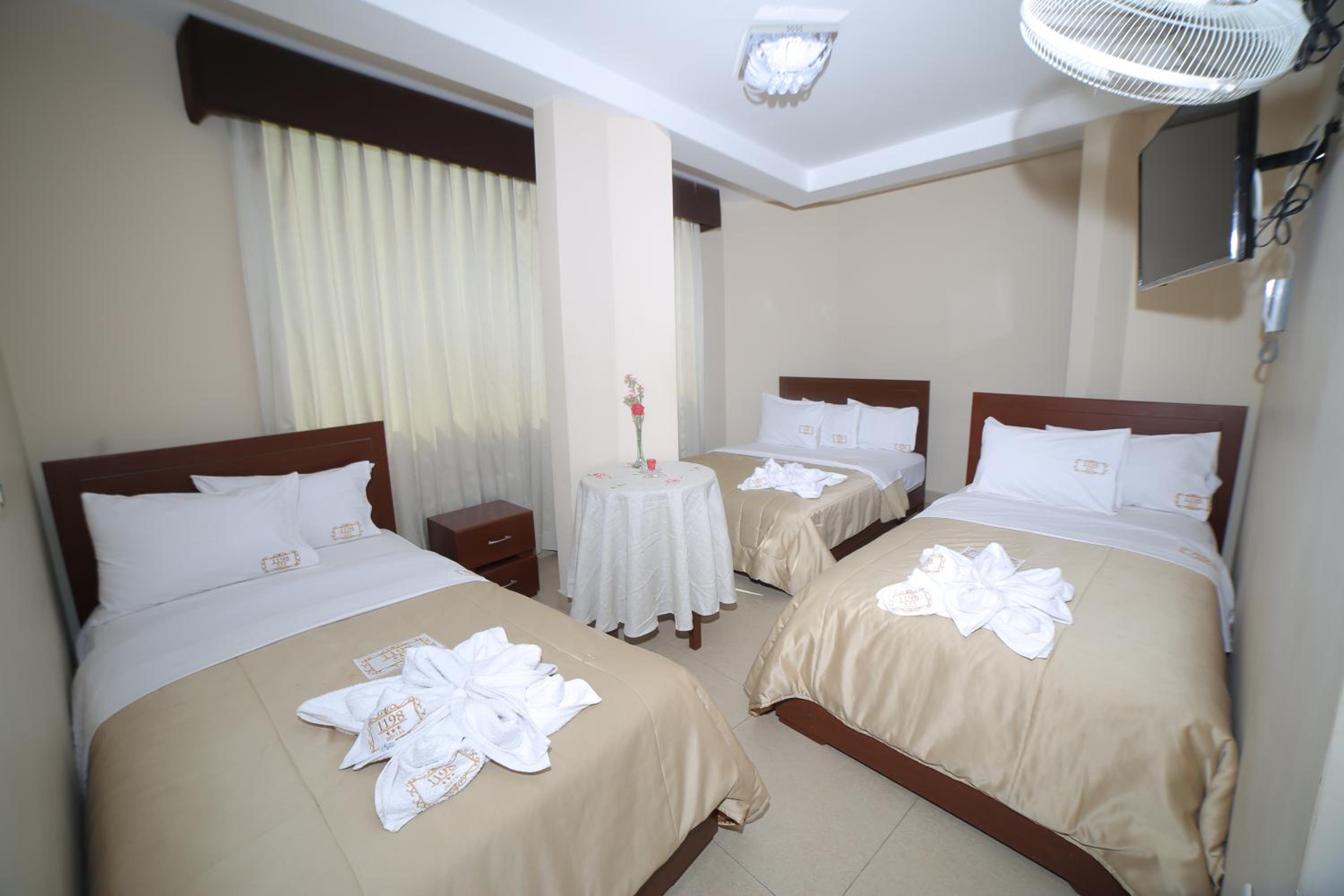 Triple Room With Private Bathroom photo 2