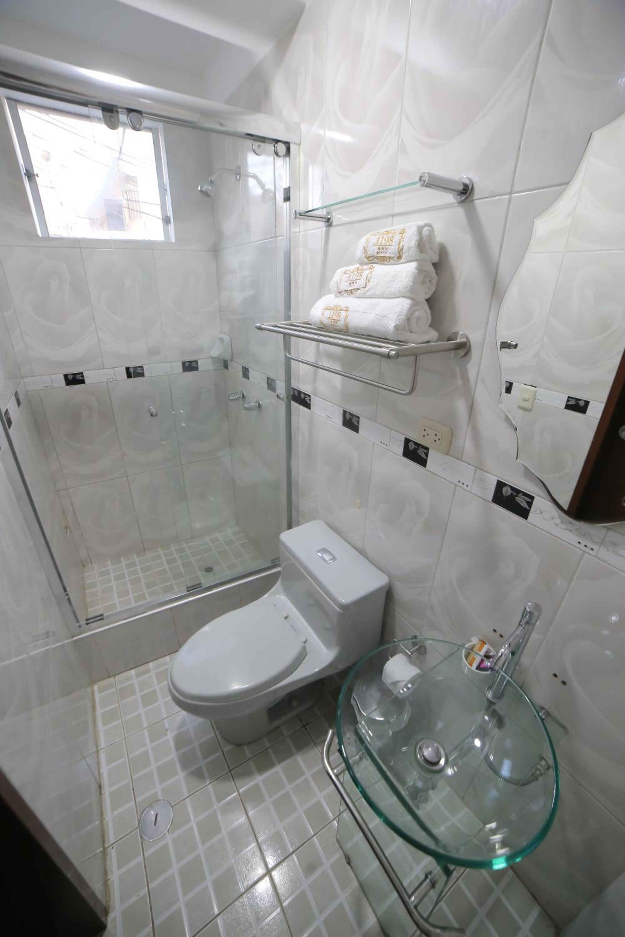 Standard Double Room With Shared Bathroom photo 2