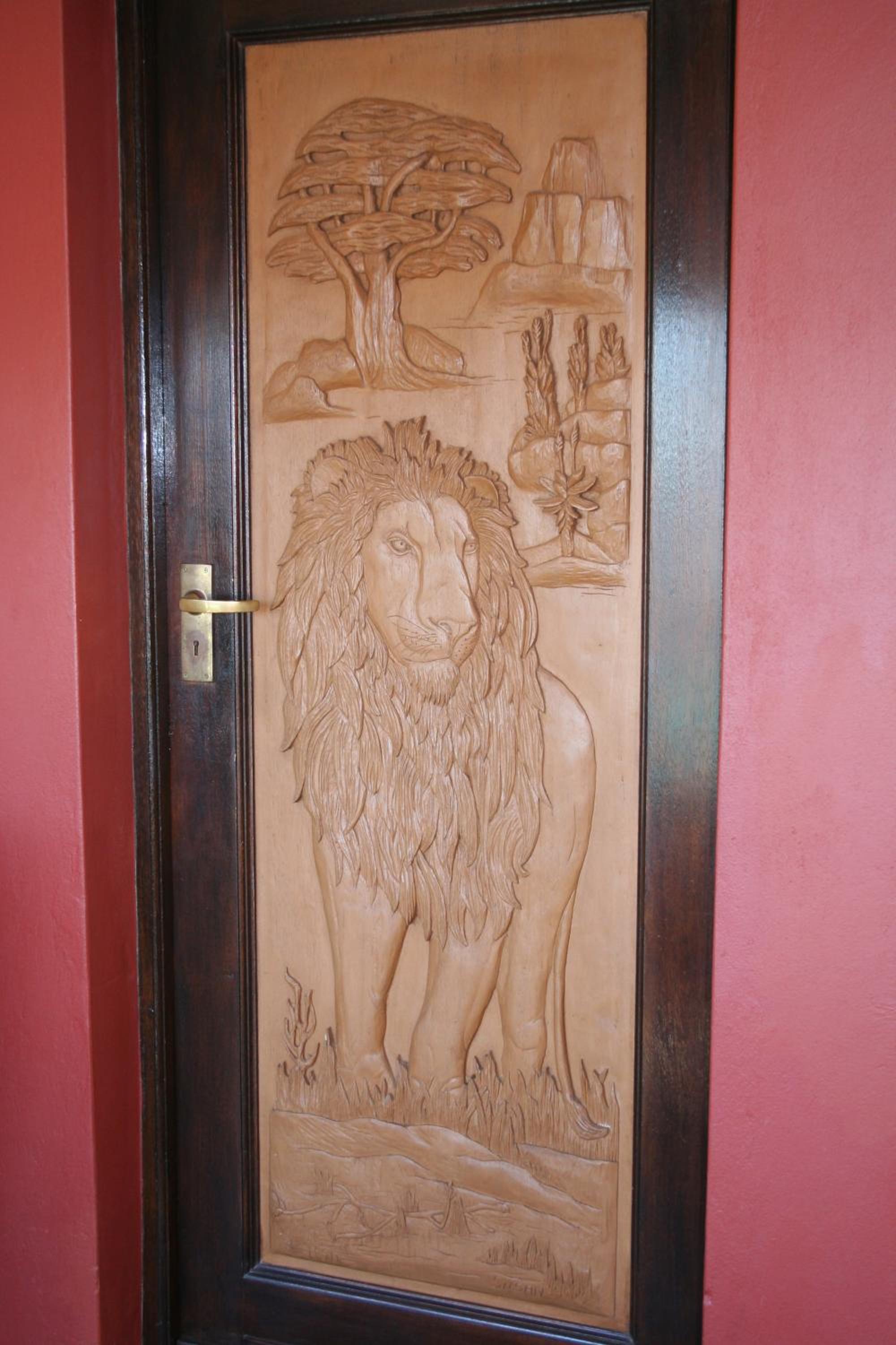Standard Suite - Lion photo 2